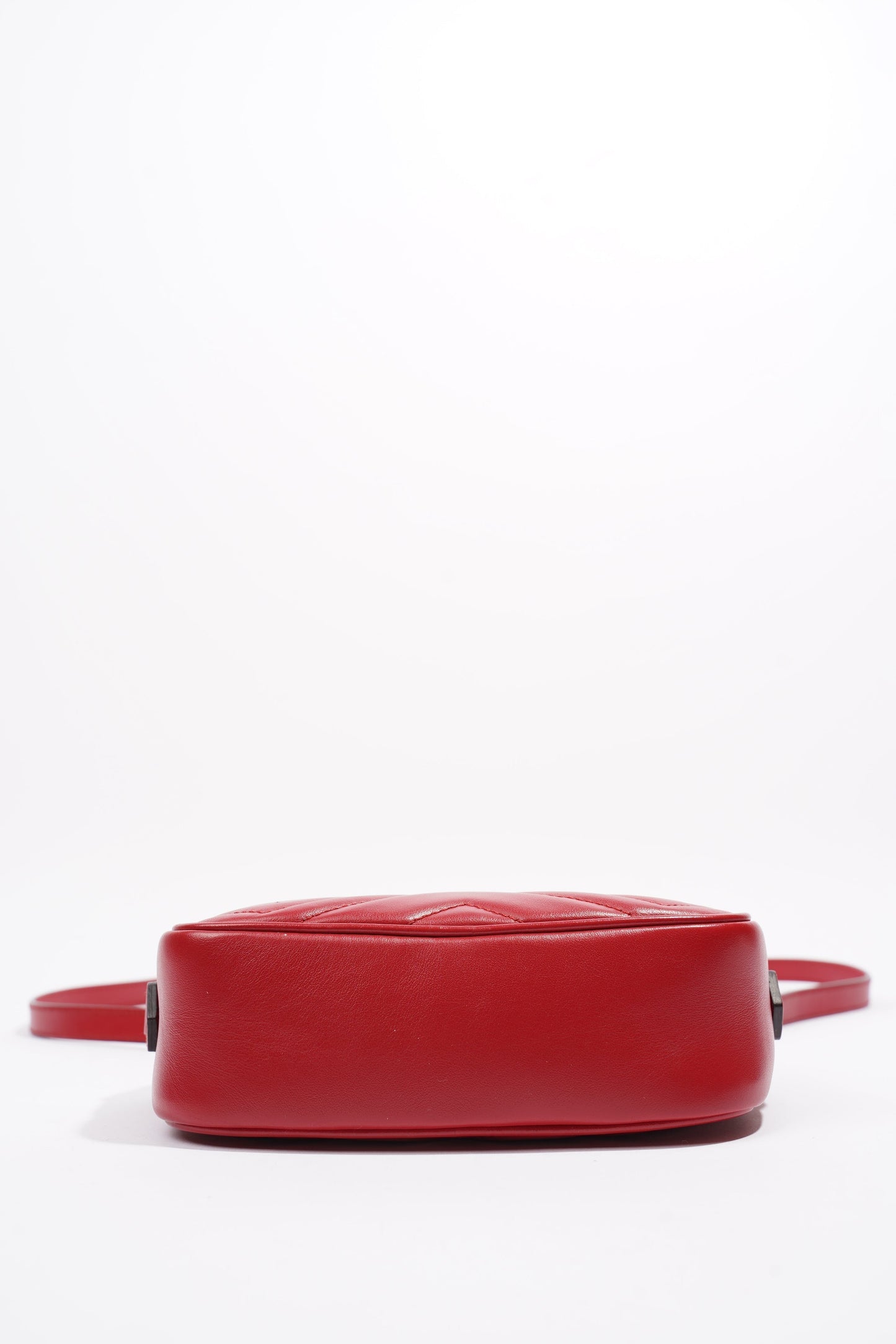 Gucci Marmont Zip Bag Red / Gold Matelasse Leather Mini
