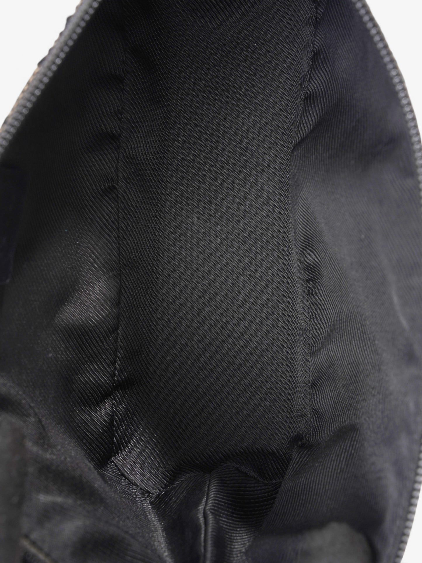 Gucci Boat Pochette GG Supreme / Black Canvas