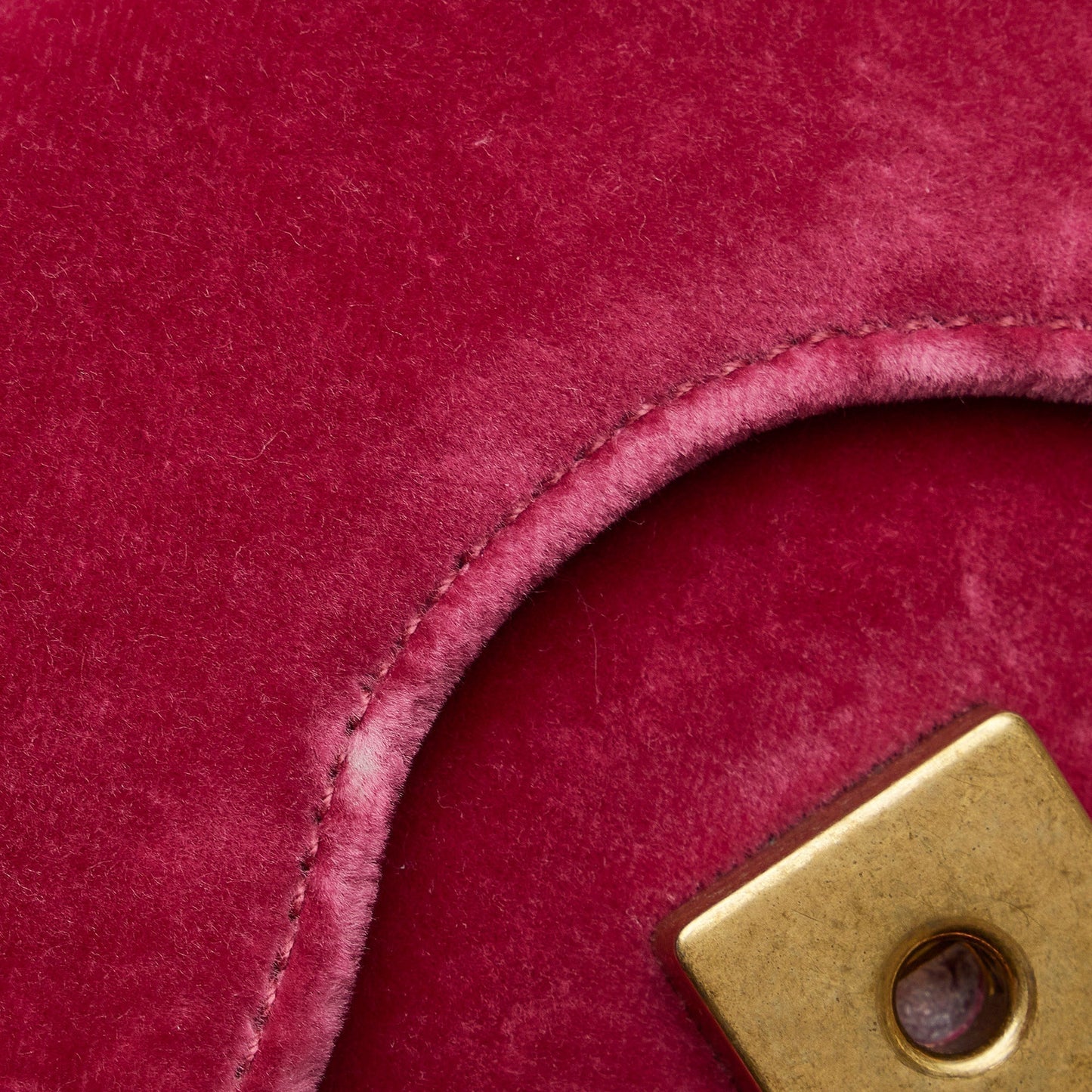 GUCCI Broadway Velvet Crossbody Bag