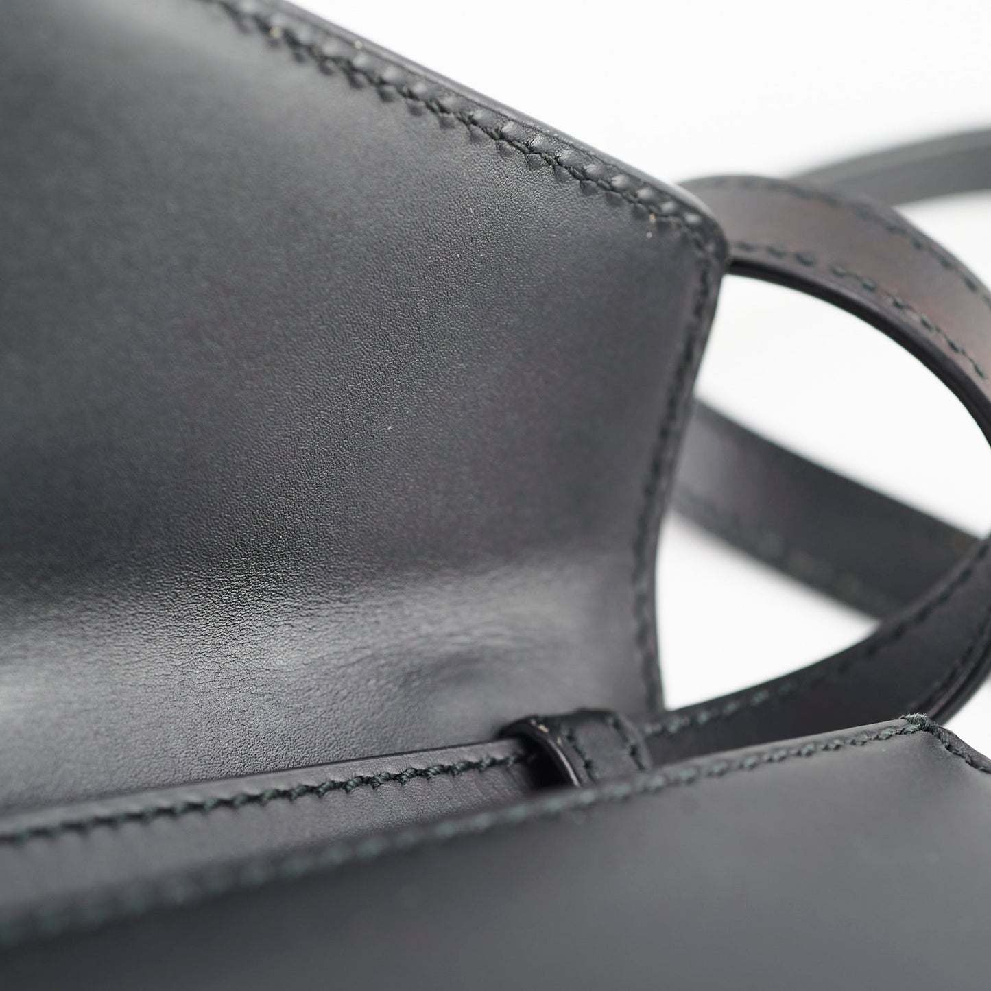 Gucci Sylvie Mini Top Handle Bag Black