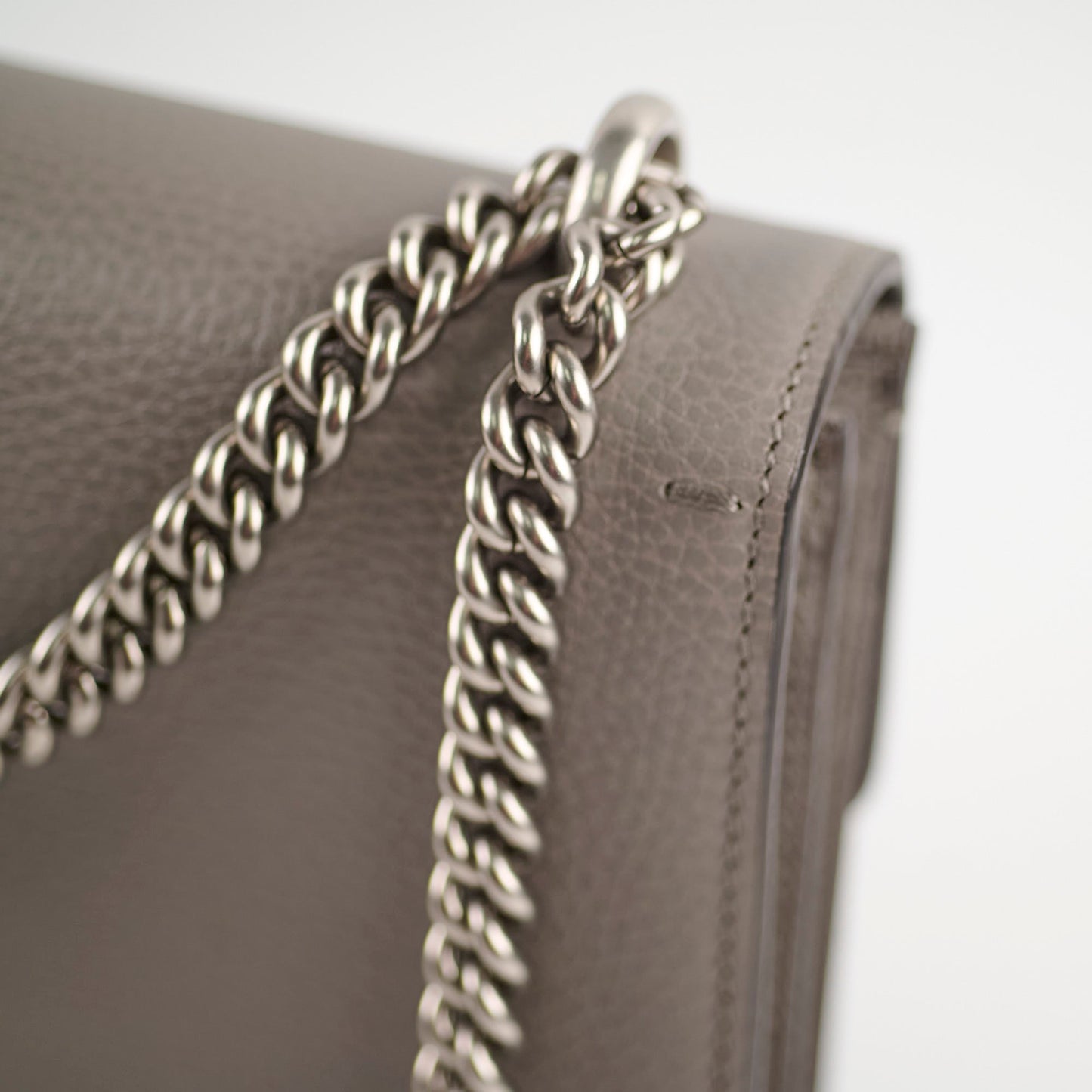 Gucci Medium Dionysus Grey