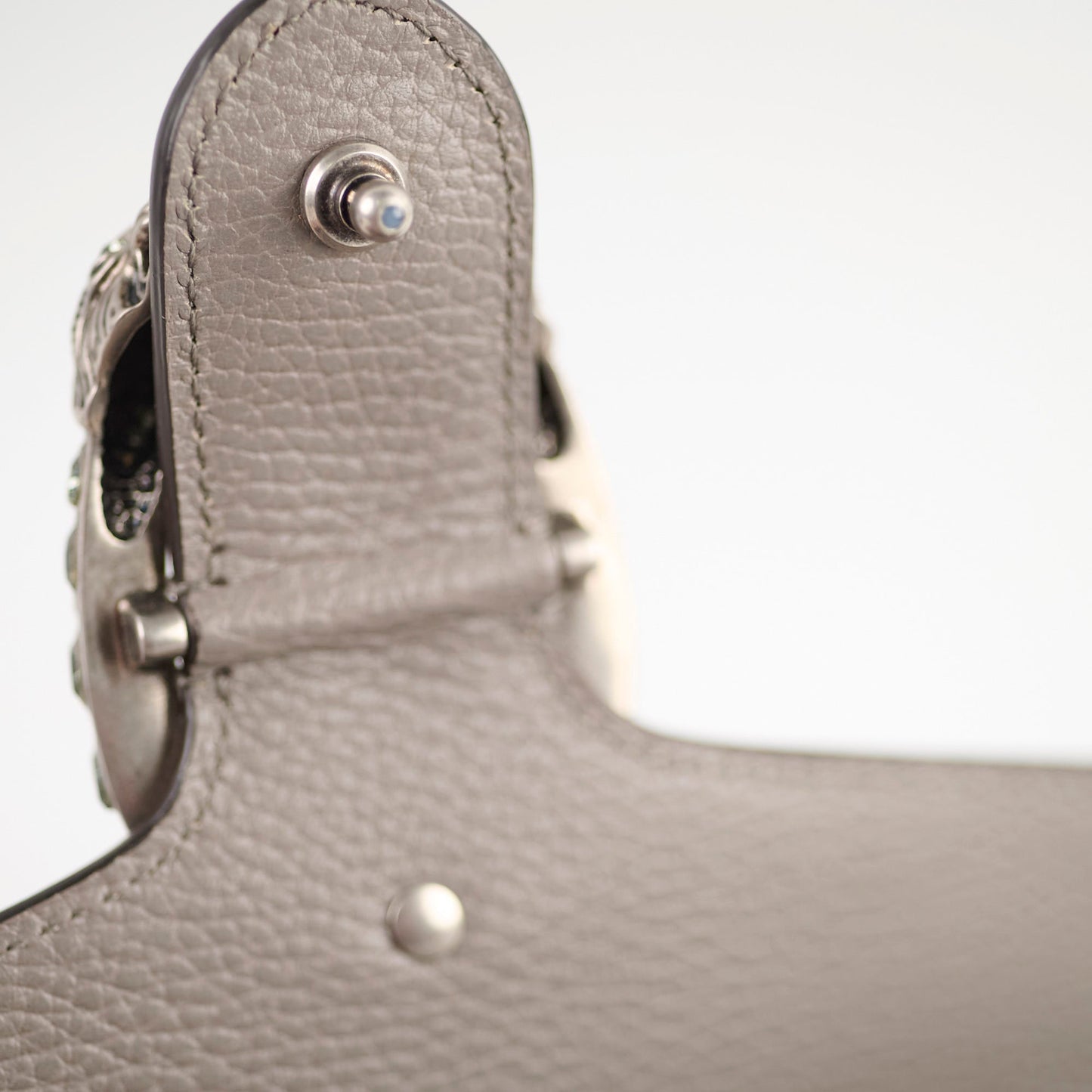 Gucci Medium Dionysus Grey