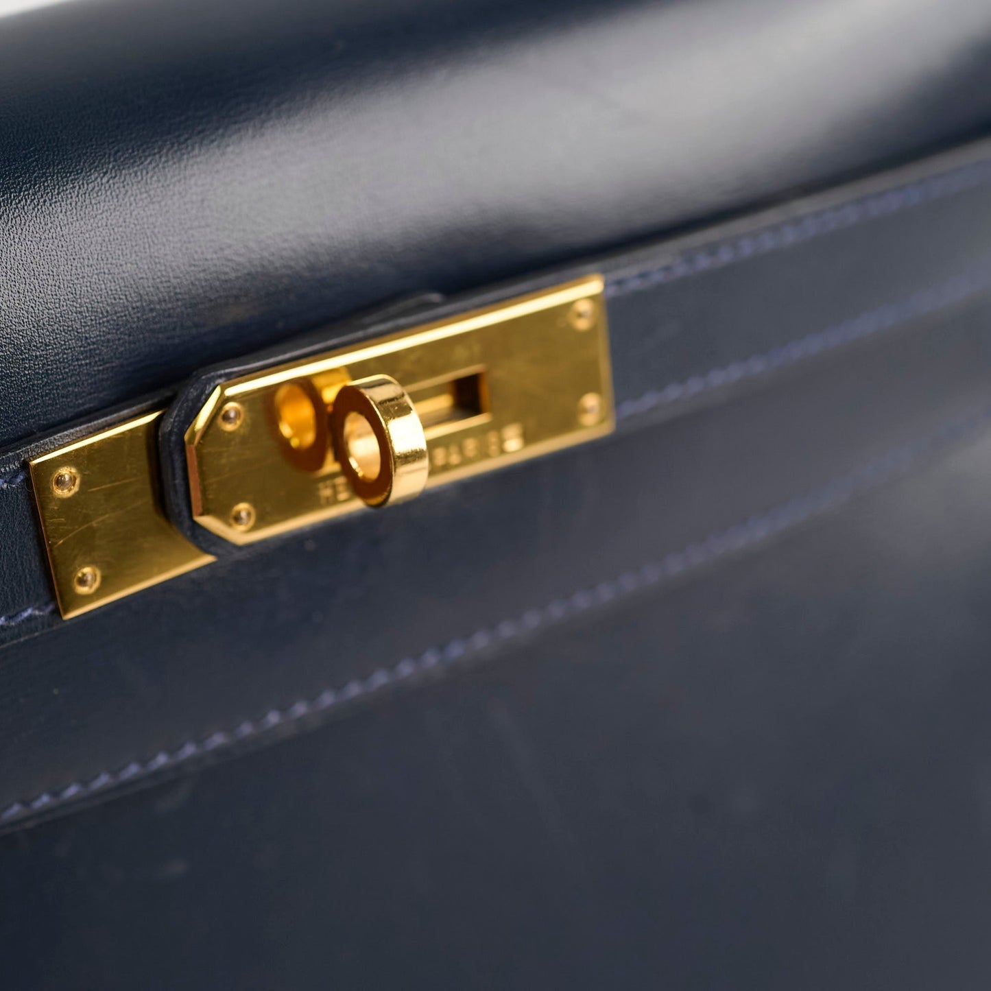 Hermes Kelly 28 Blue Indigo Box Circle X Stamp