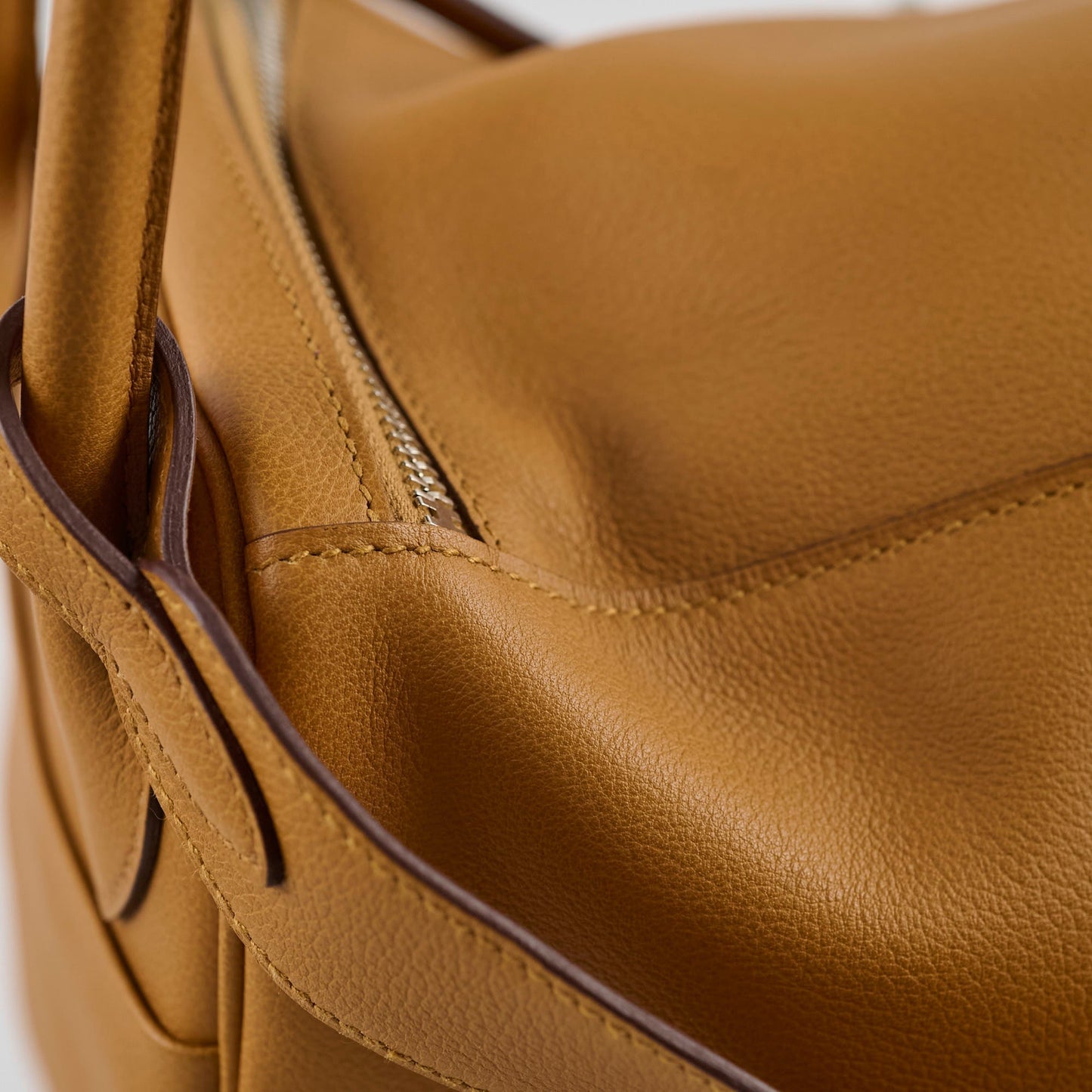 Hermes Lindy 30 Caramel Evercolor T Stamp