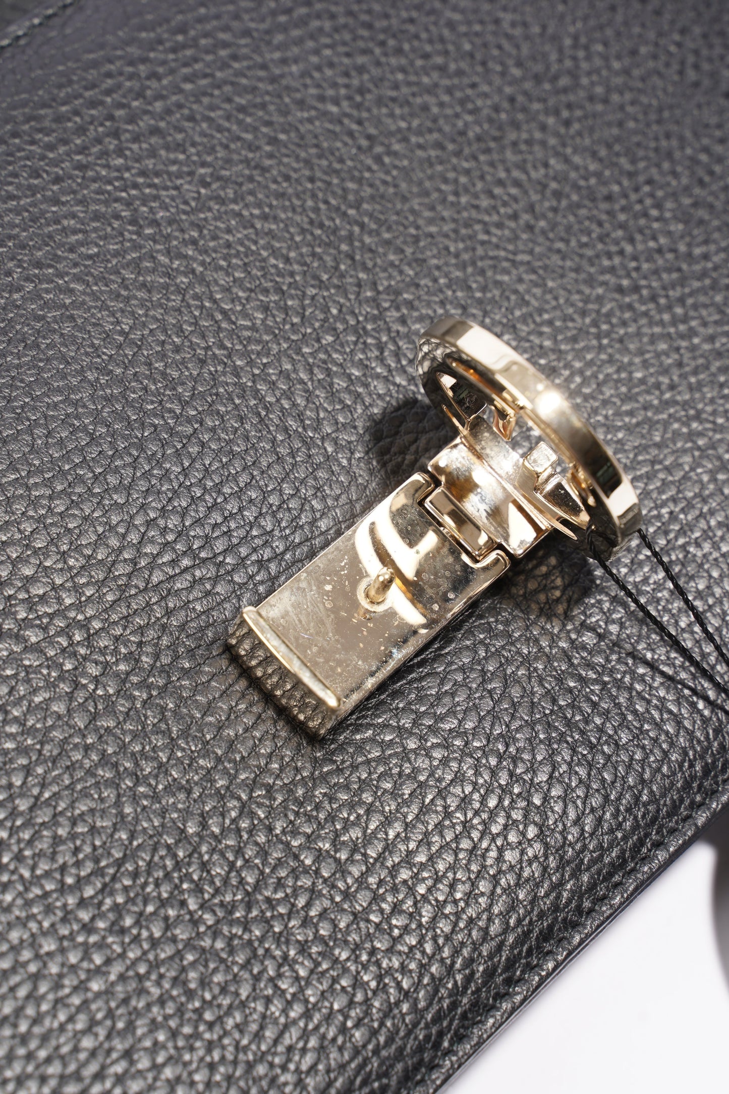 Gucci Interlocking G Black Leather Medium