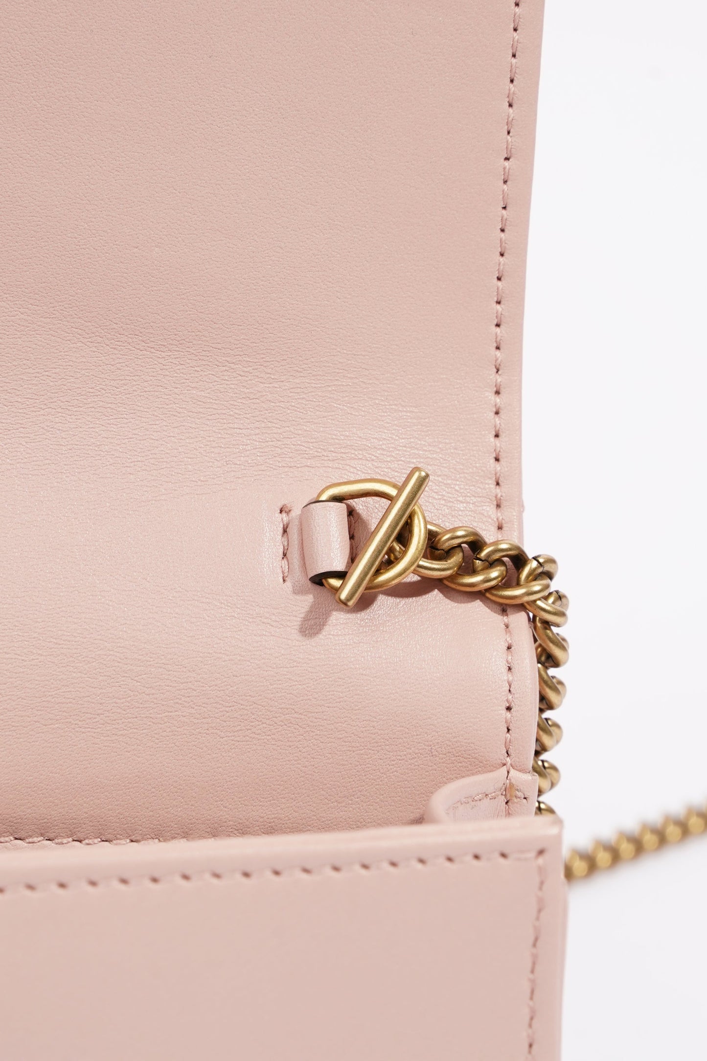 Gucci Marmont Chain Flap Pink Leather Mini