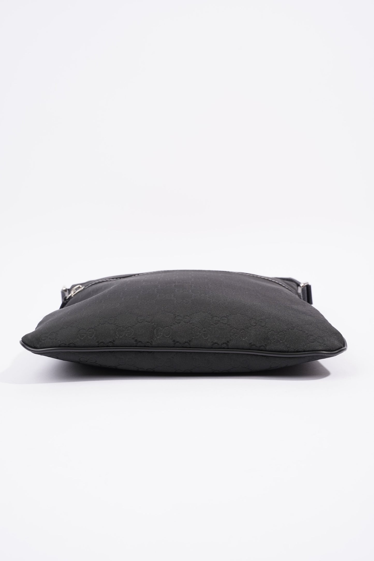 Gucci GG Supreme Messenger Bag Black Canvas