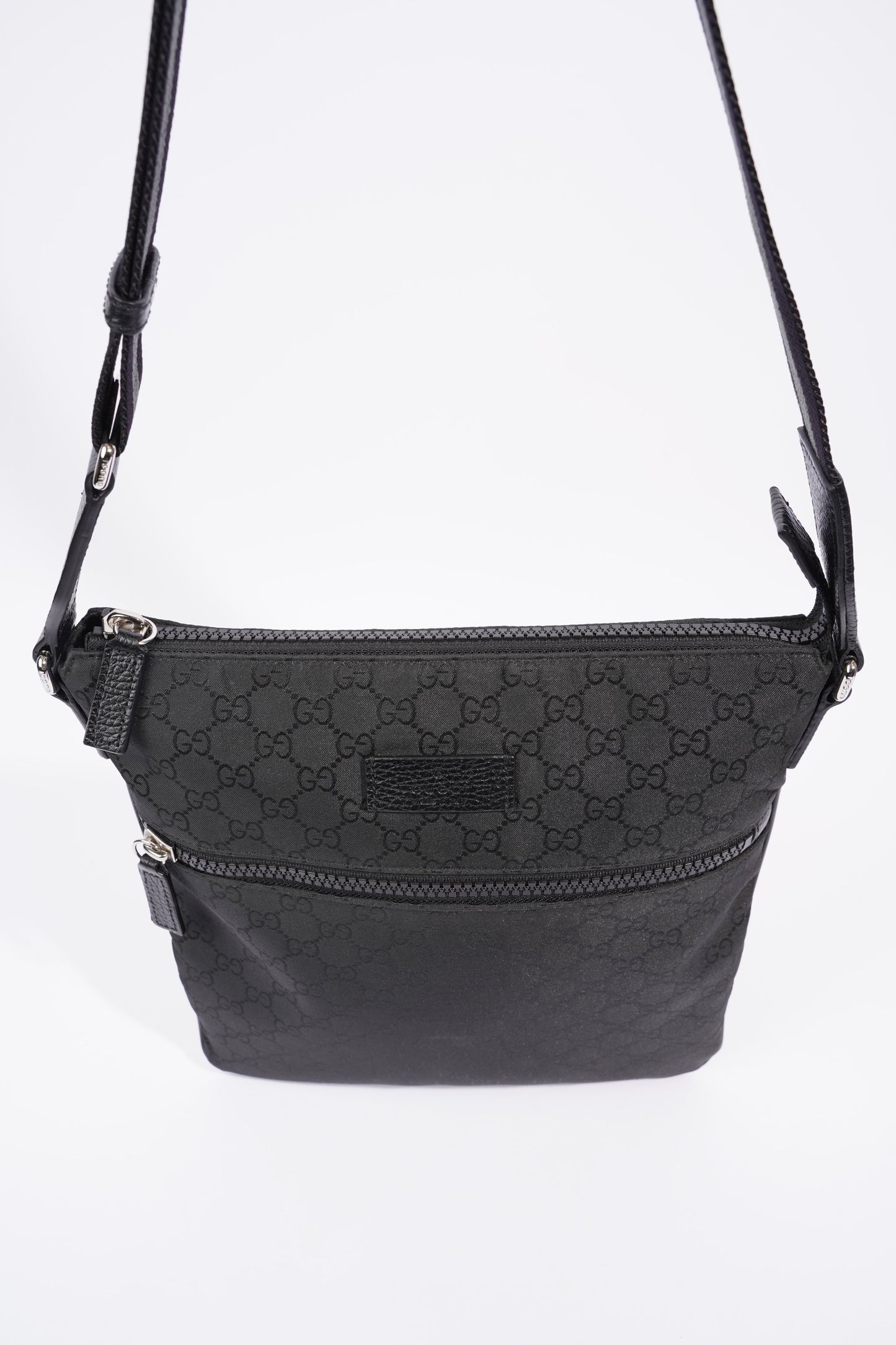 Gucci GG Supreme Messenger Bag Black Canvas
