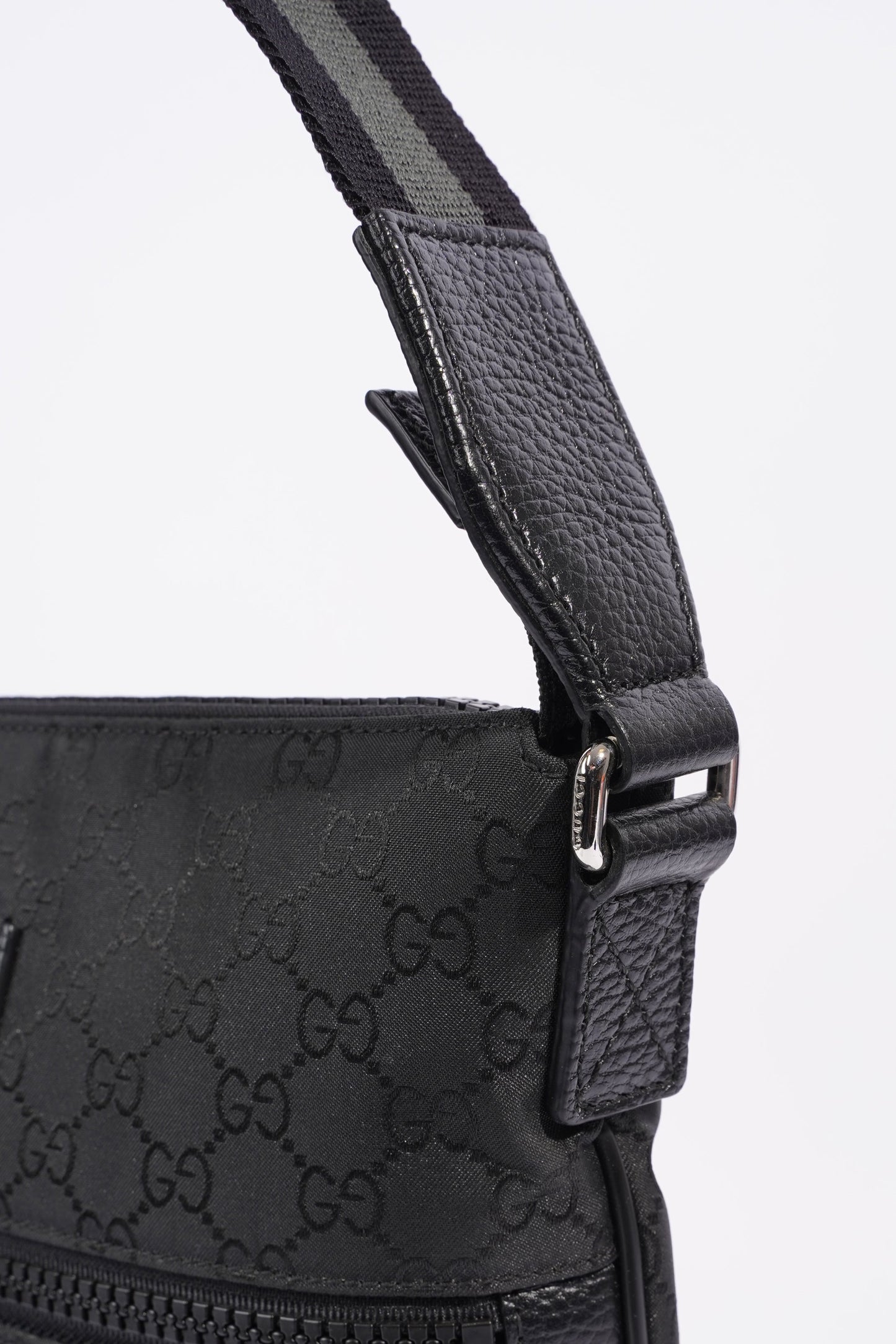 Gucci GG Supreme Messenger Bag Black Canvas