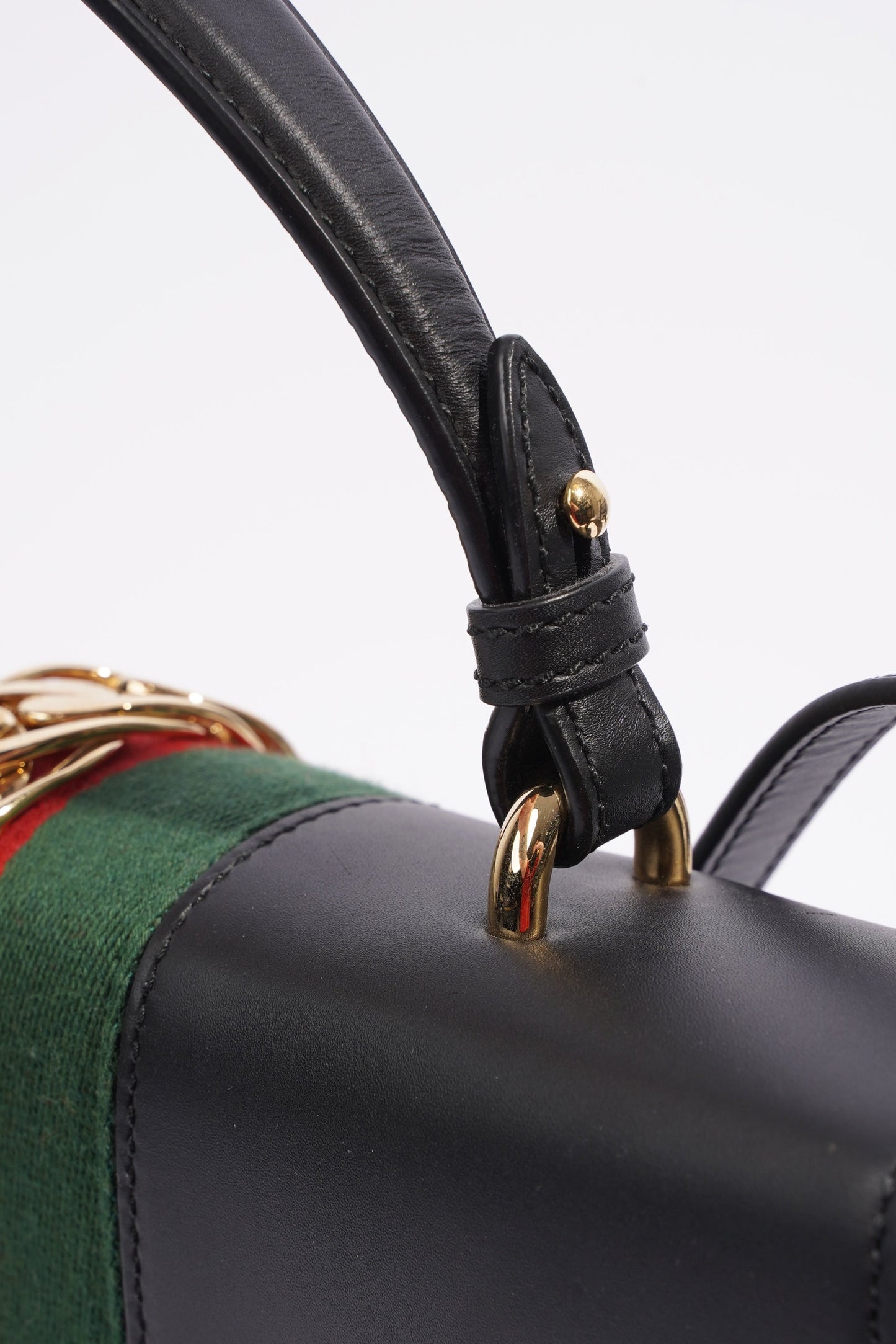 Gucci Sylvie Satchel Black / Gucci Stripe Calfskin Leather Medium