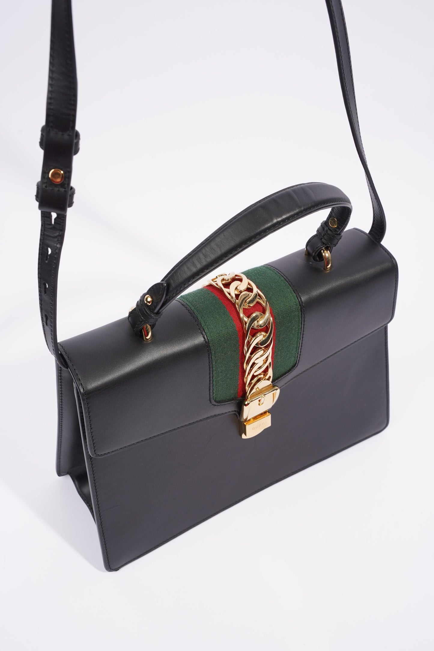 Gucci Sylvie Satchel Black / Gucci Stripe Calfskin Leather Medium