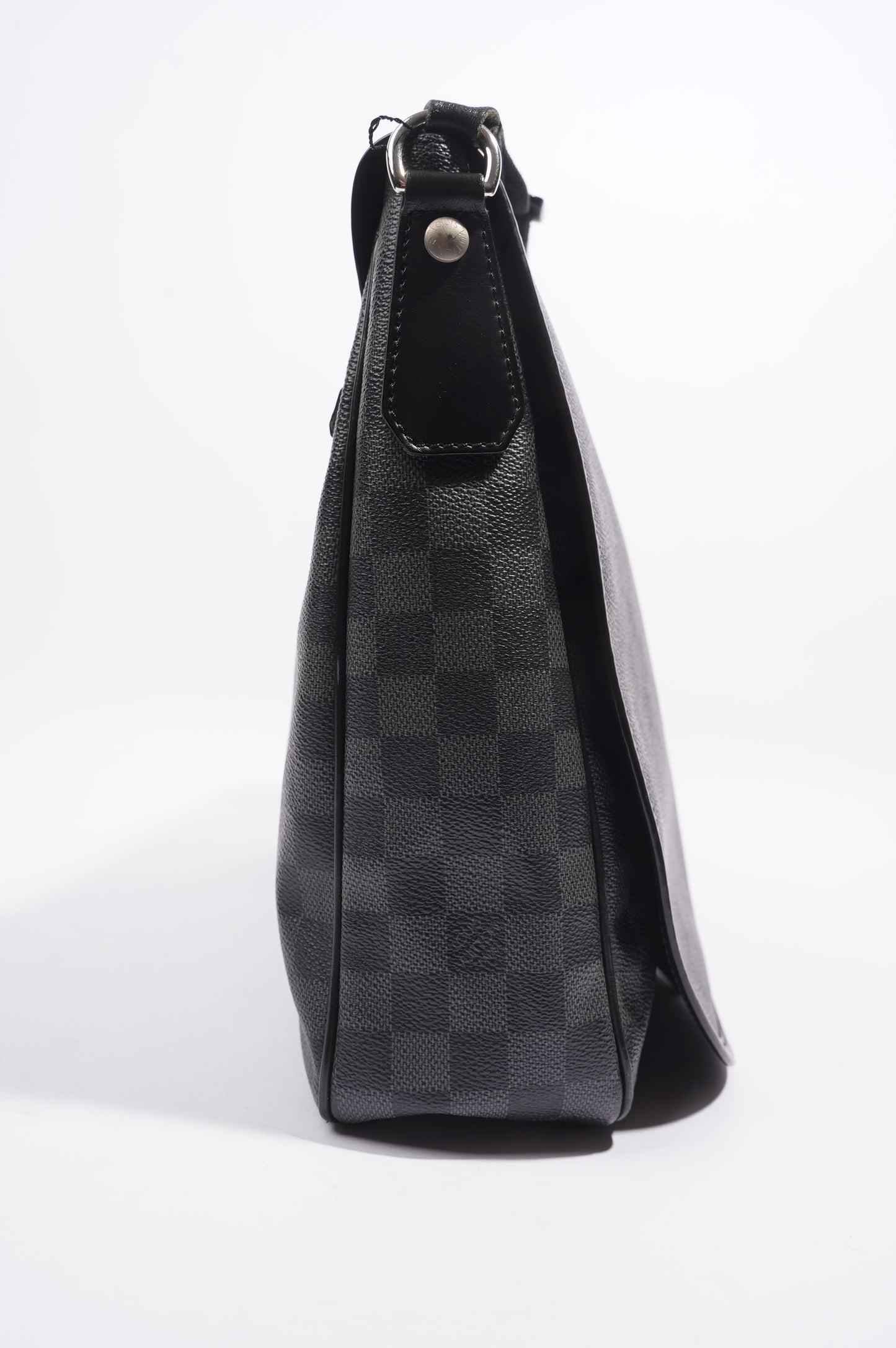 Louis Vuitton Daniel Damier Graphite Canvas MM