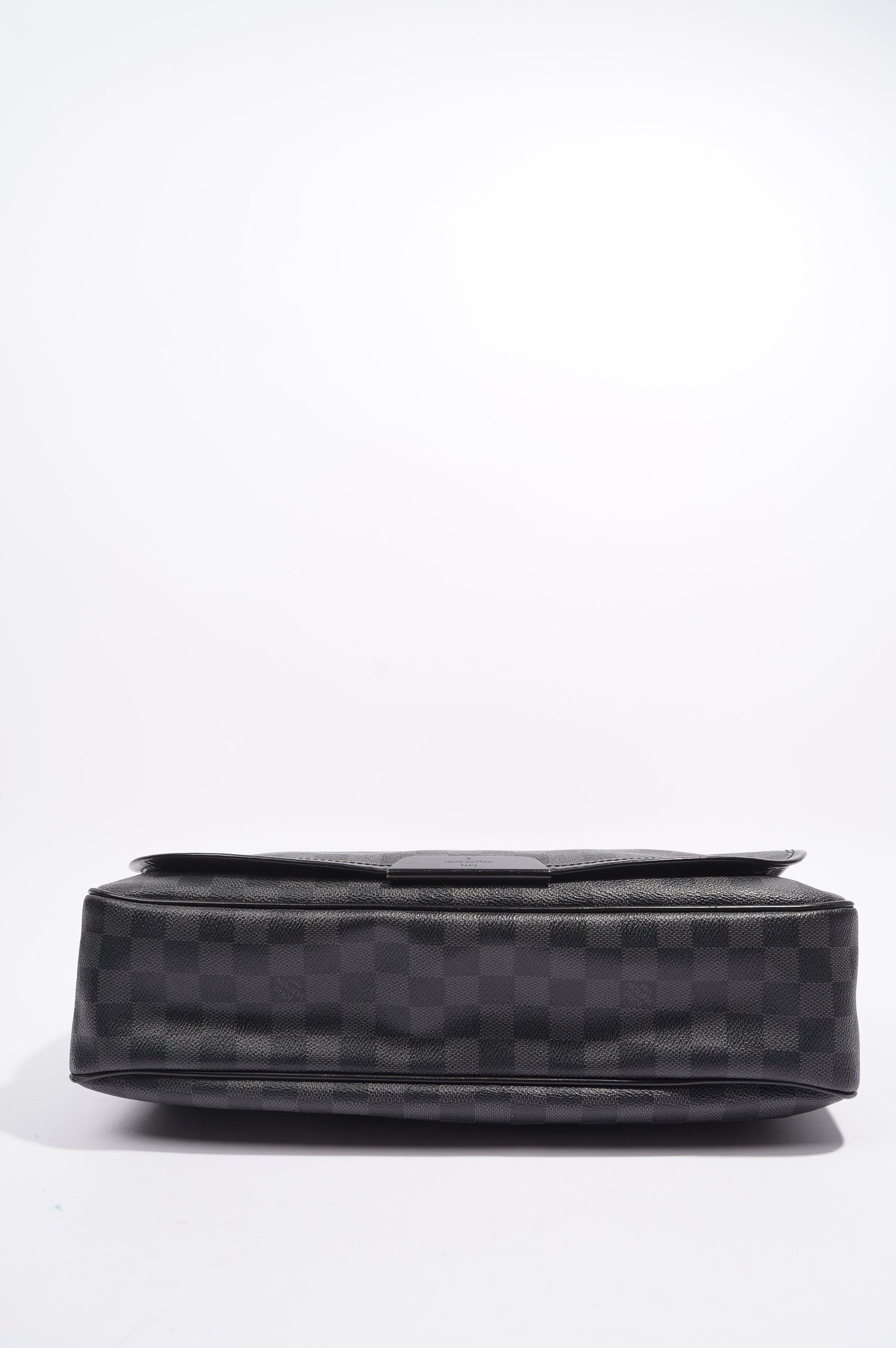 Louis Vuitton Daniel Damier Graphite Canvas MM
