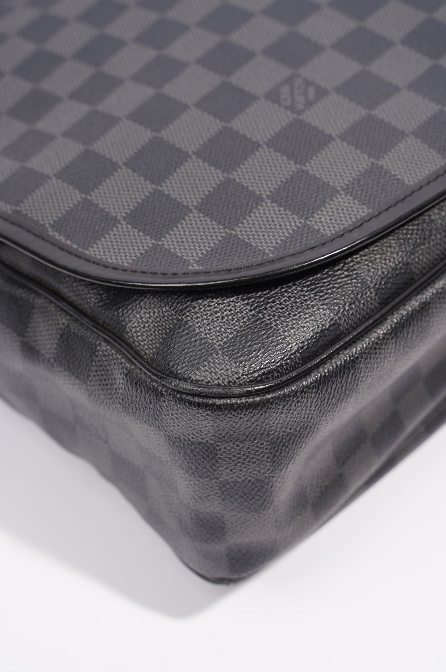 Louis Vuitton Daniel Damier Graphite Canvas MM