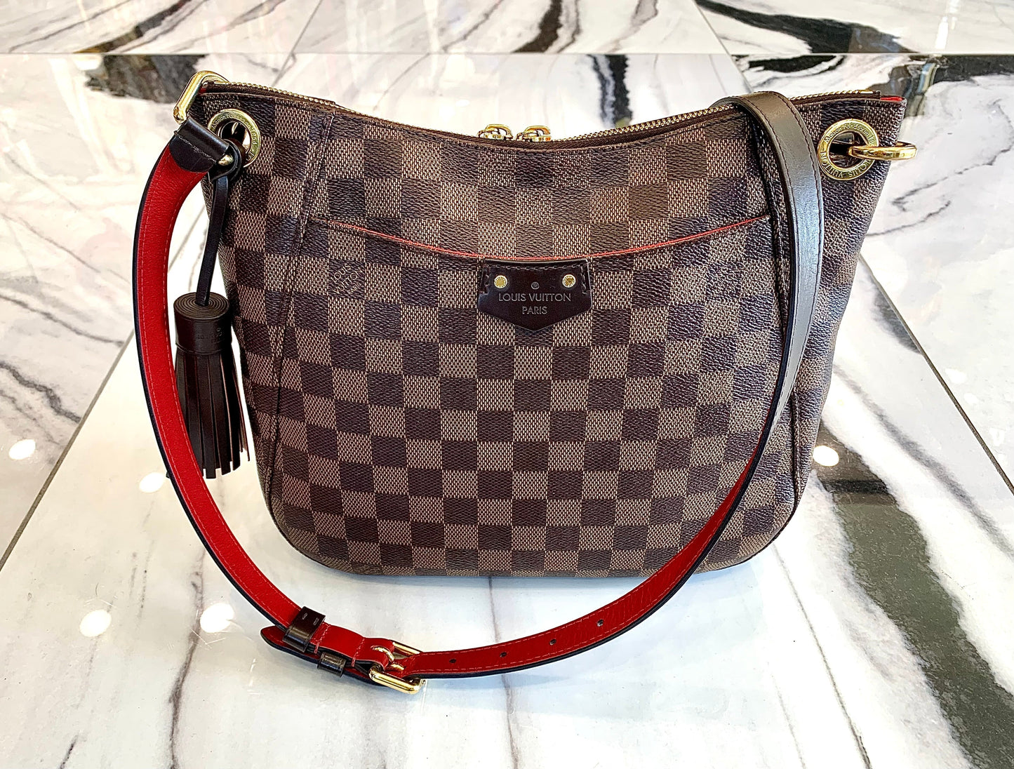 LOUIS VUITTON DAMIER EBENE SOUTH BANK BESACE