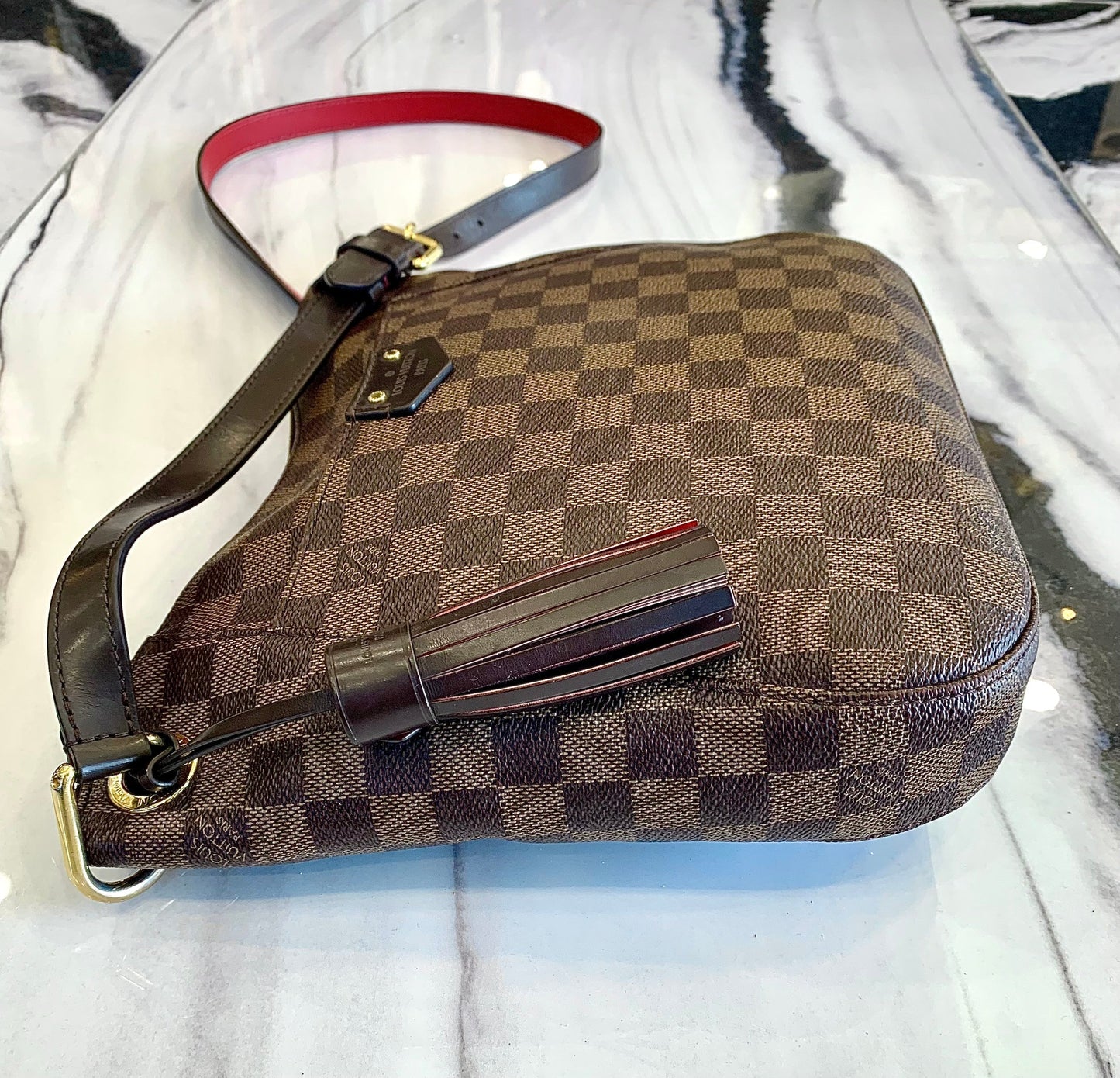 LOUIS VUITTON DAMIER EBENE SOUTH BANK BESACE