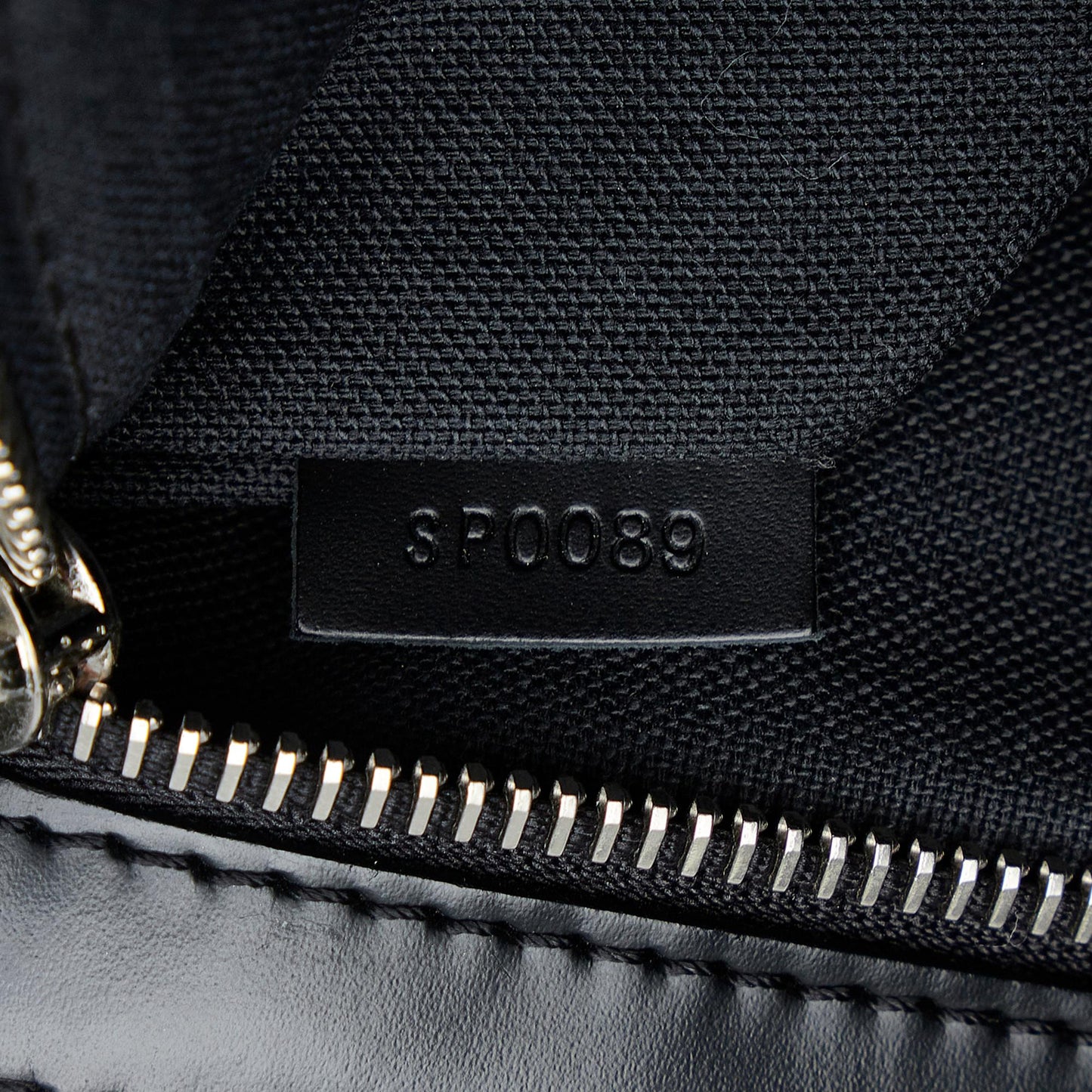 Louis Vuitton Damier Graphite Renzo (SHG-wlbL6e)