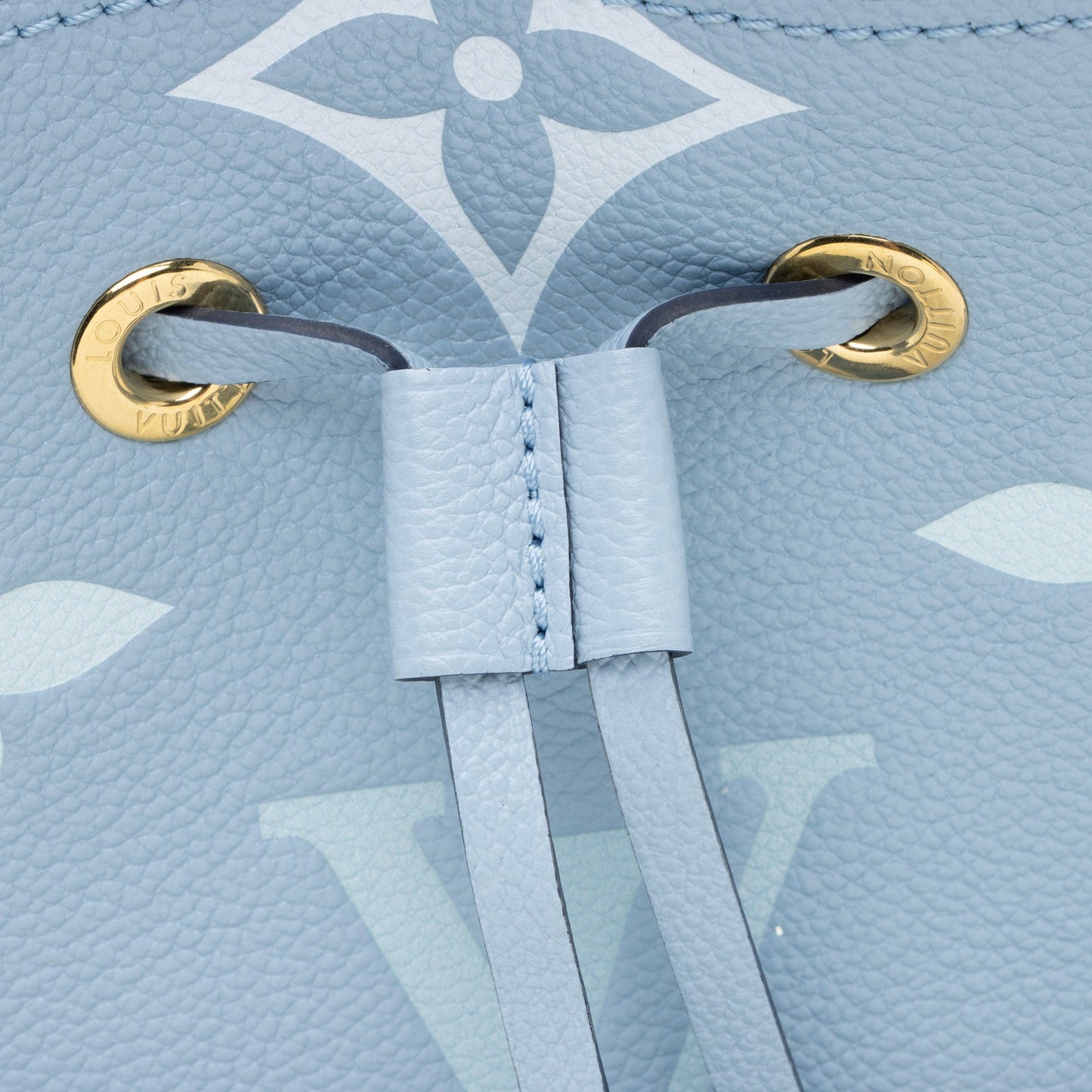 Louis Vuitton Giant Monogram Empriente By The Pool Neonoe BB Shoulder Bag (SHF-BJrduD)