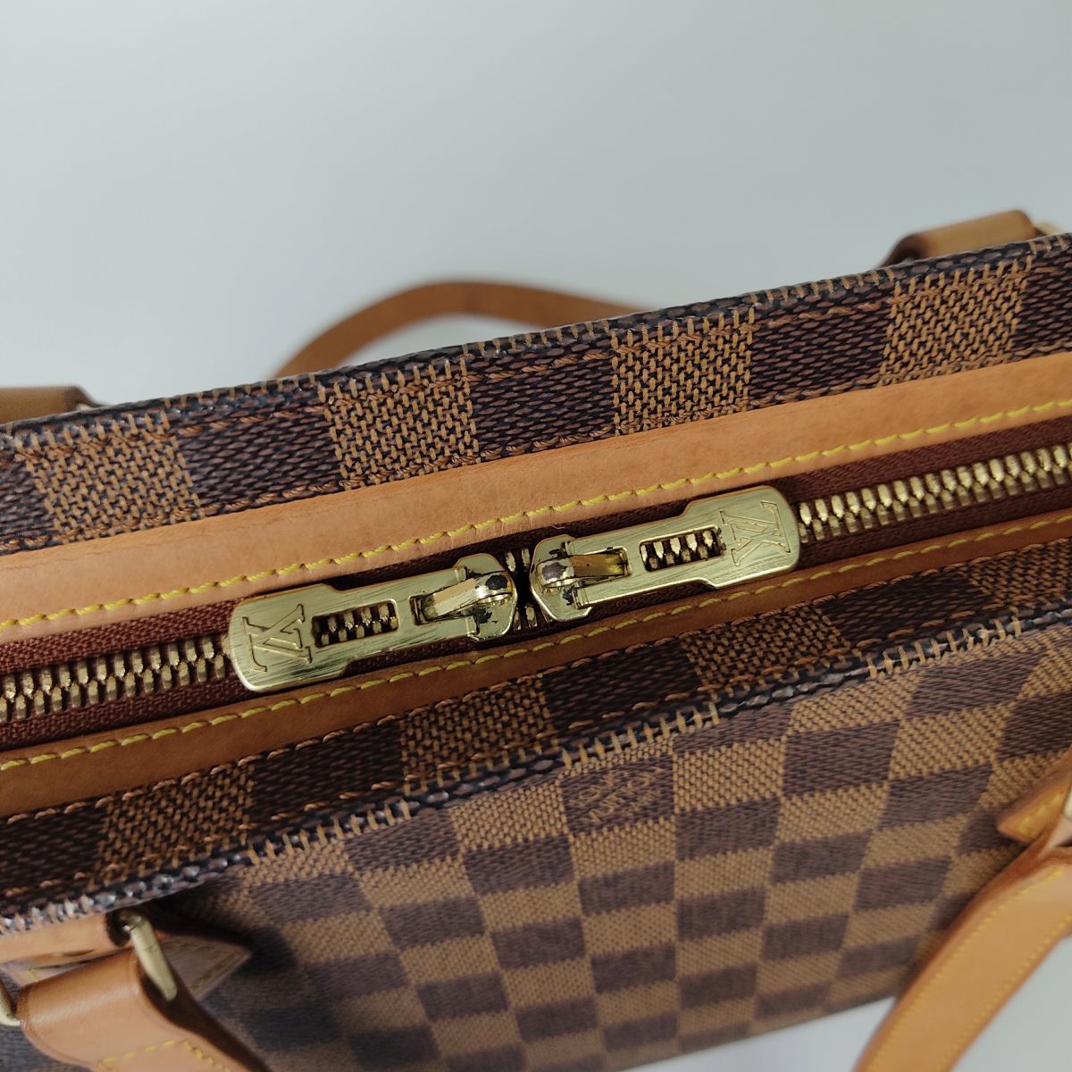 LOUIS VUITTON Chelsea bag Limited Edition Damier Ebene