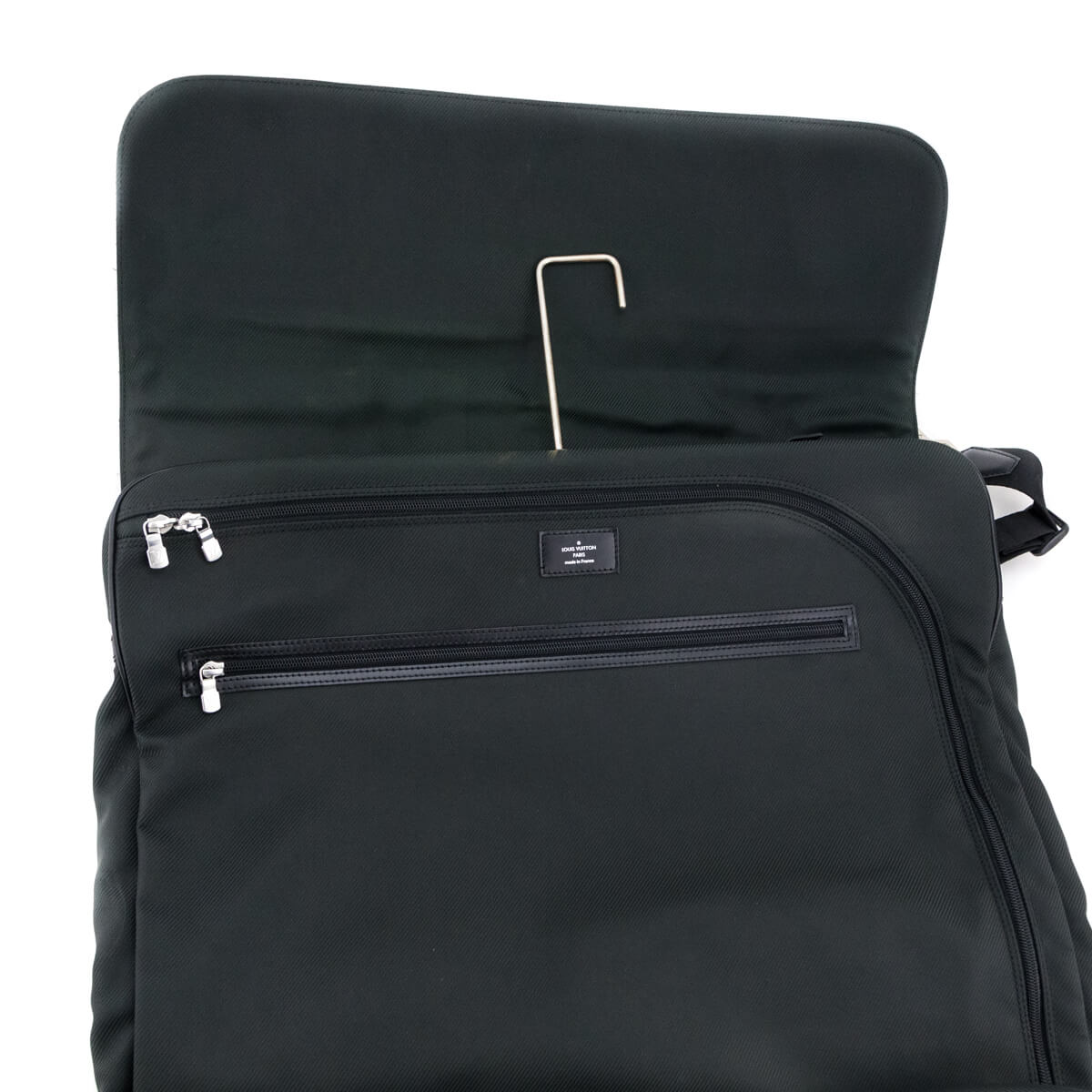 Louis Vuitton Black Taiga Gibeciere Garment Bag