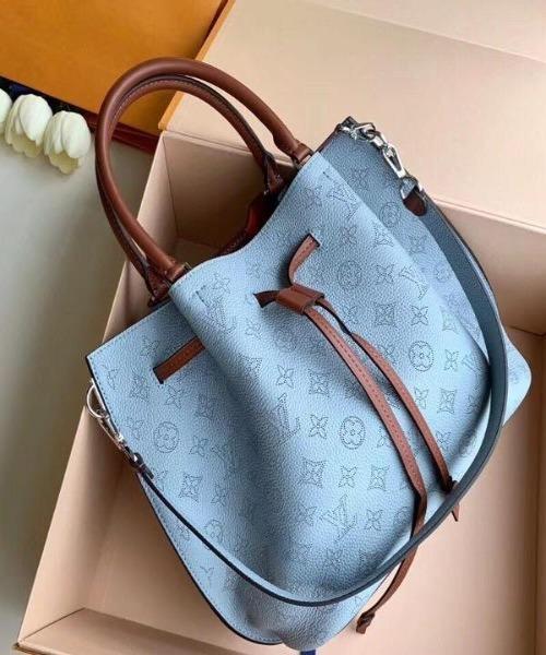 Louis Vuitton Girolata Handbag Mahina Bleu Horizon Pumpkin