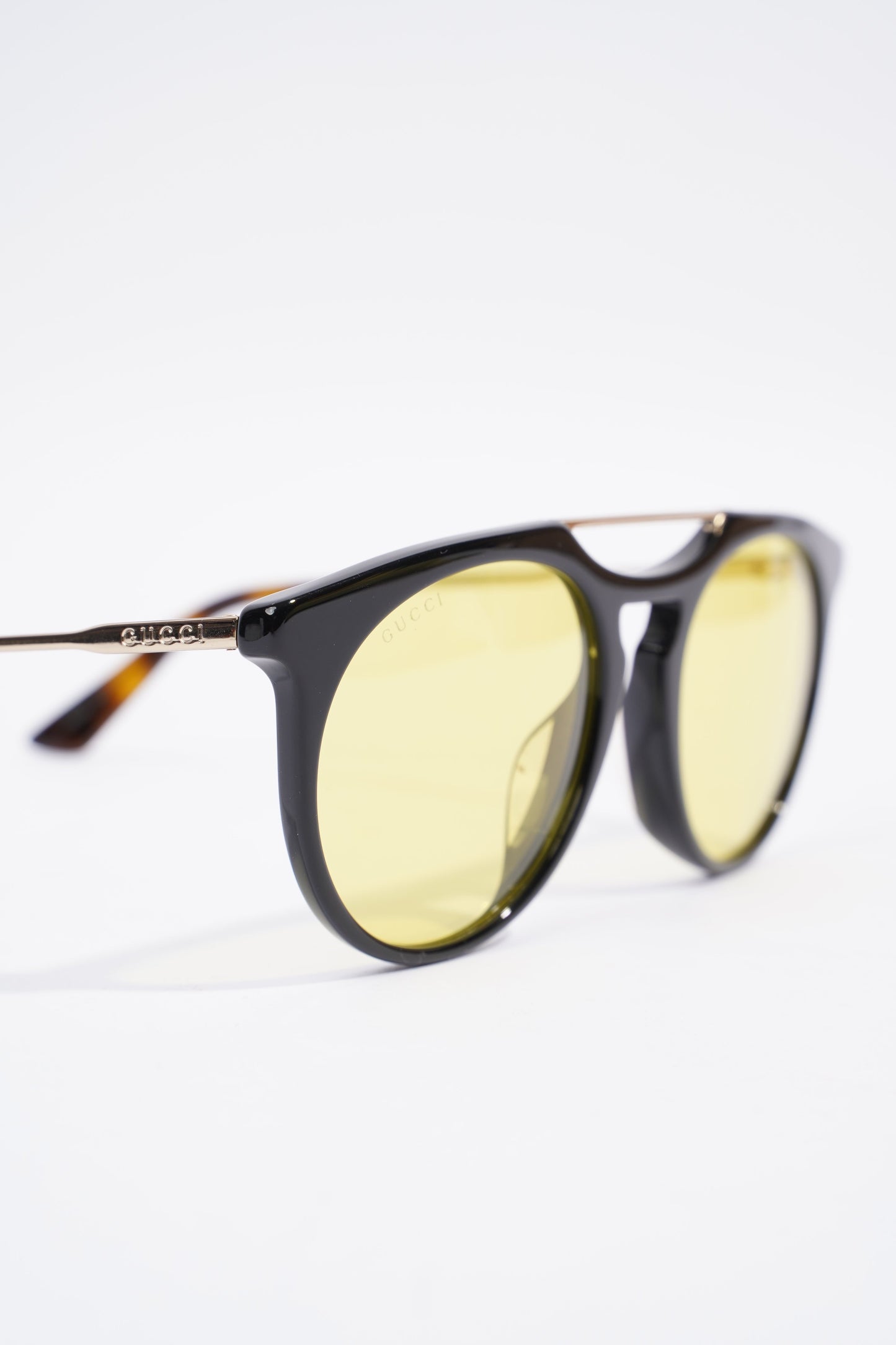Gucci Yellow Frame Sunglasses Black / Gold / Brown Acetate 53mm 21mm