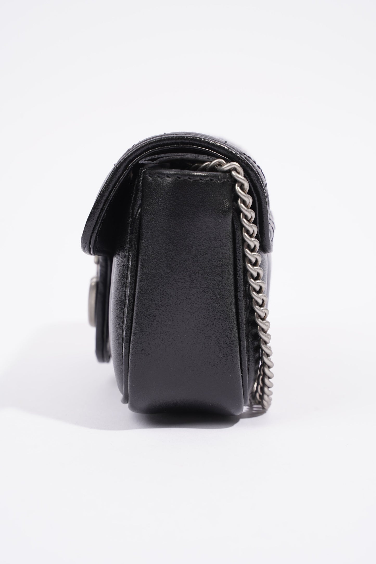 Gucci Marmont Flap Black Matelasse Leather Super Mini