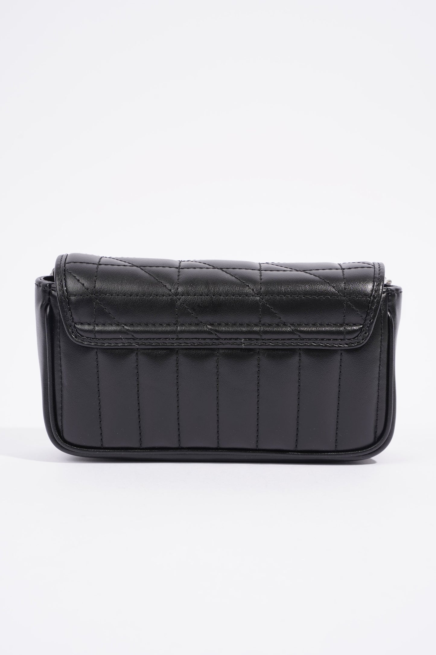 Gucci Marmont Flap Black Matelasse Leather Super Mini