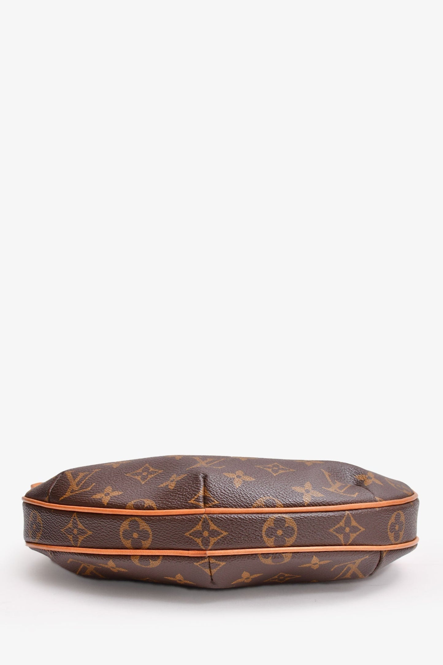 Louis Vuitton 2003 Monogram Croissant PM Shoulder Bag