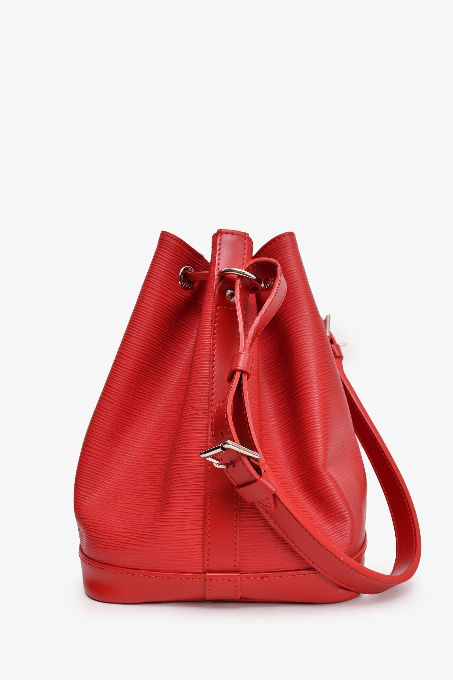 Louis Vuitton 2006 Red Epi Leather Noé Bucket Bag