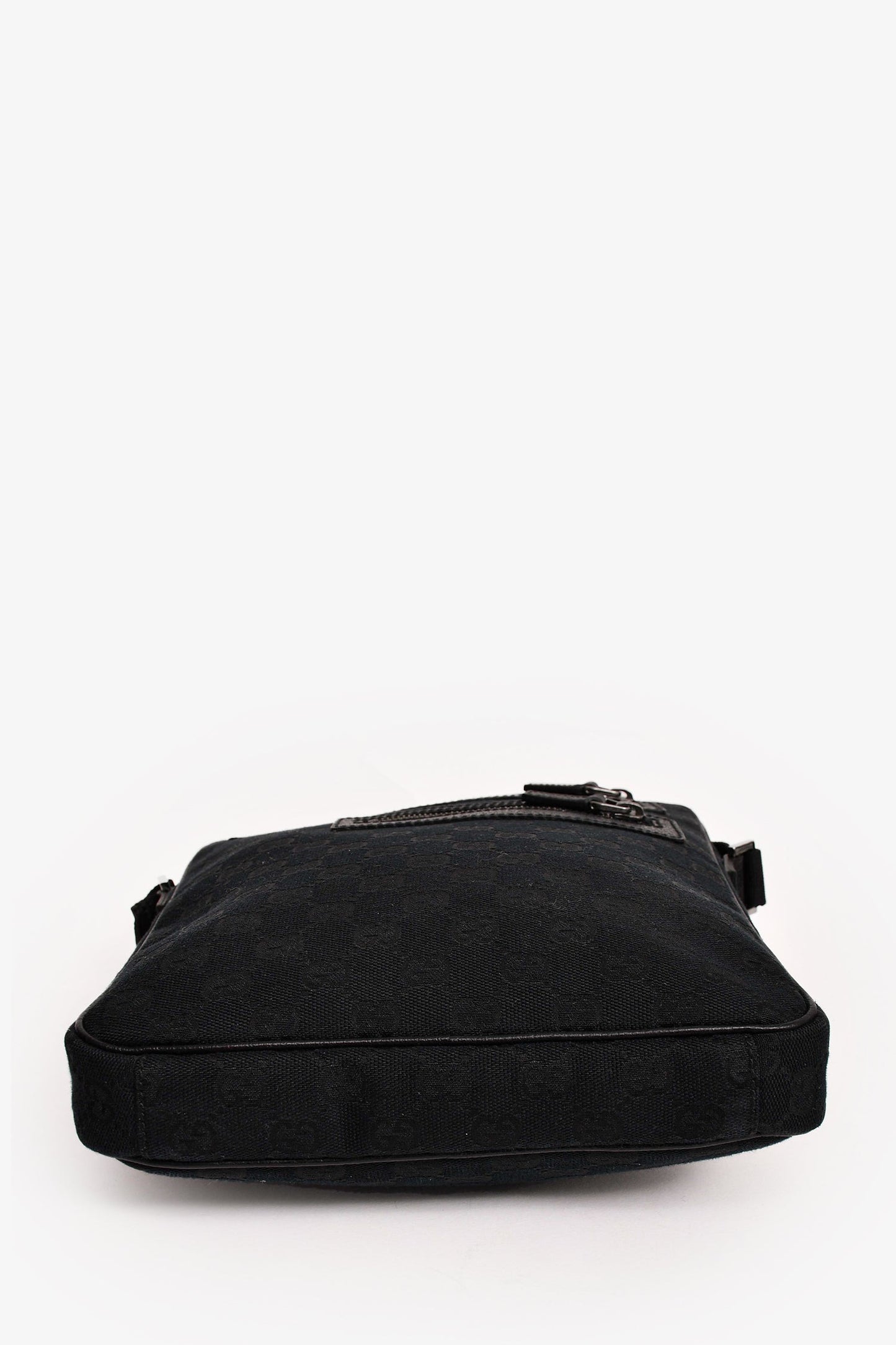 Gucci Black GG Supreme Canvas Messenger Bag