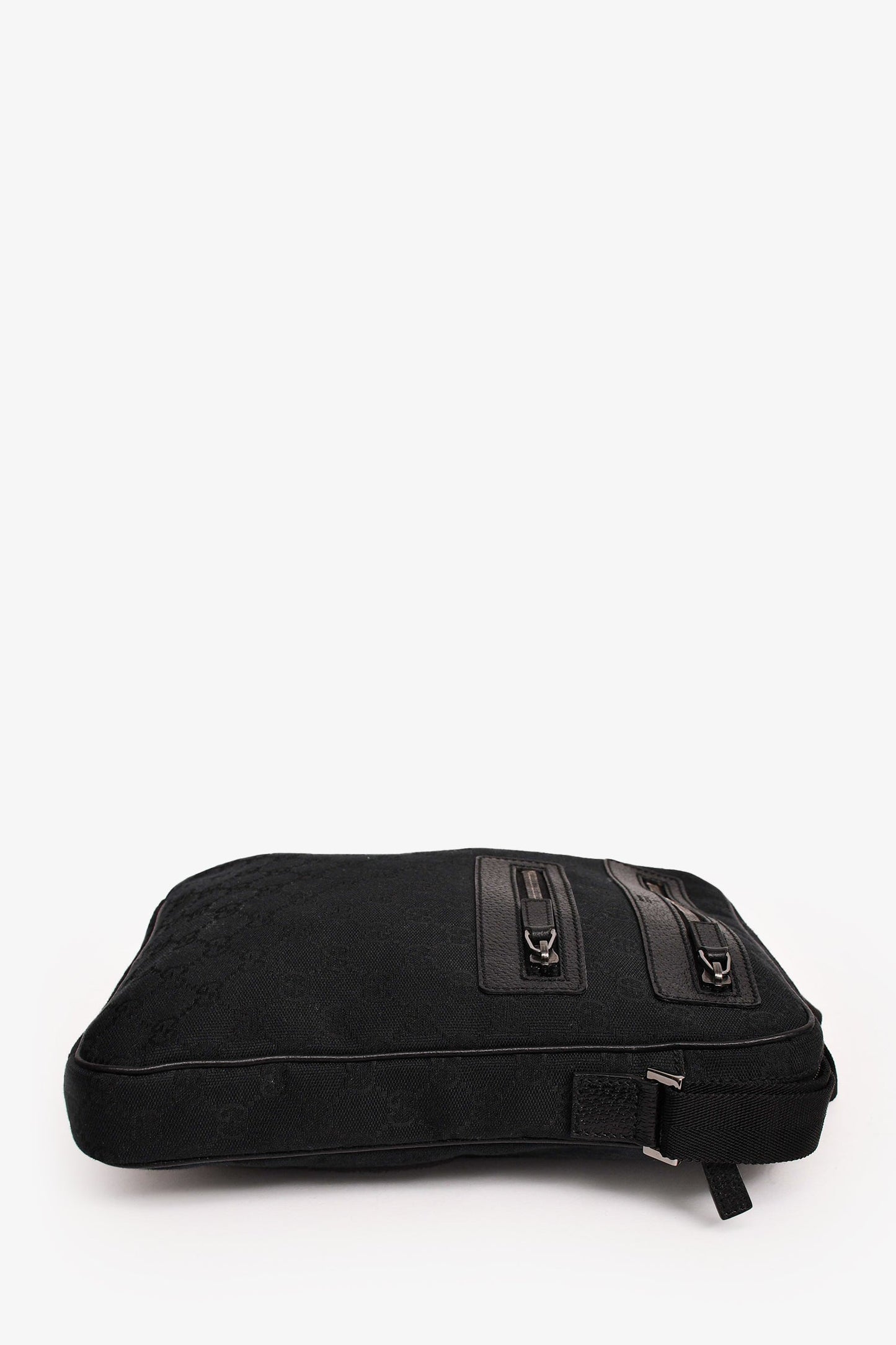 Gucci Black GG Supreme Canvas Messenger Bag