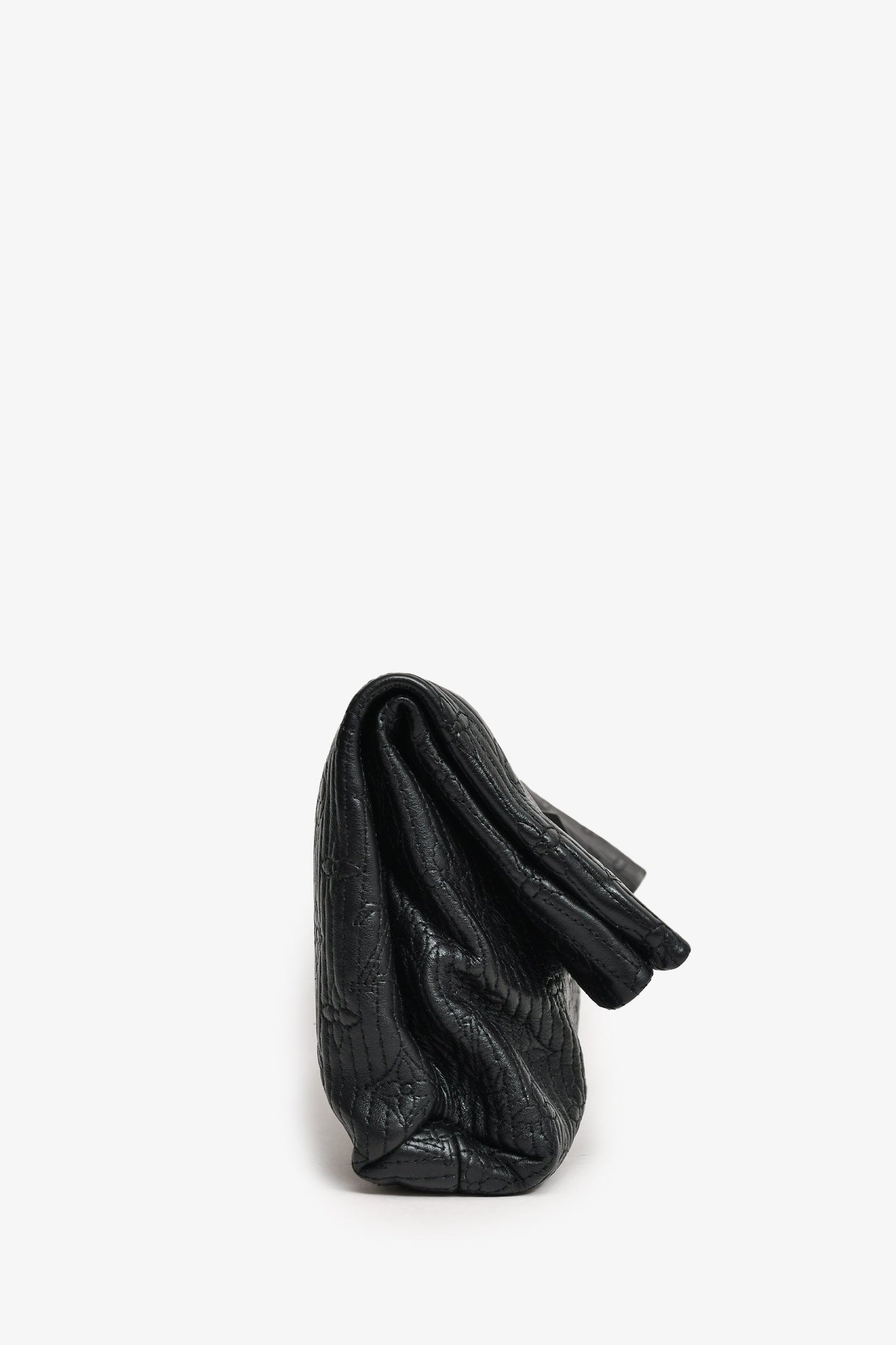 Louis Vuitton 2012 Black Leather Monogram Altair Clutch