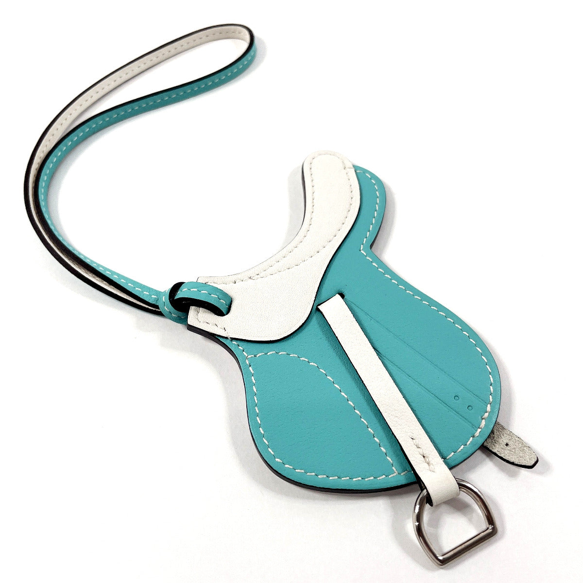 HERMES charm Swift white paddock cell
