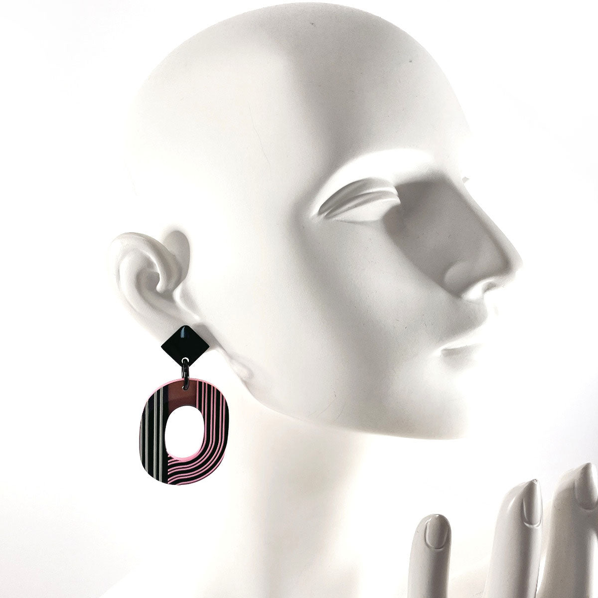HERMES Pierce H124895FL02 Buffalo Horn, Lacquer pink Ism Pop Line