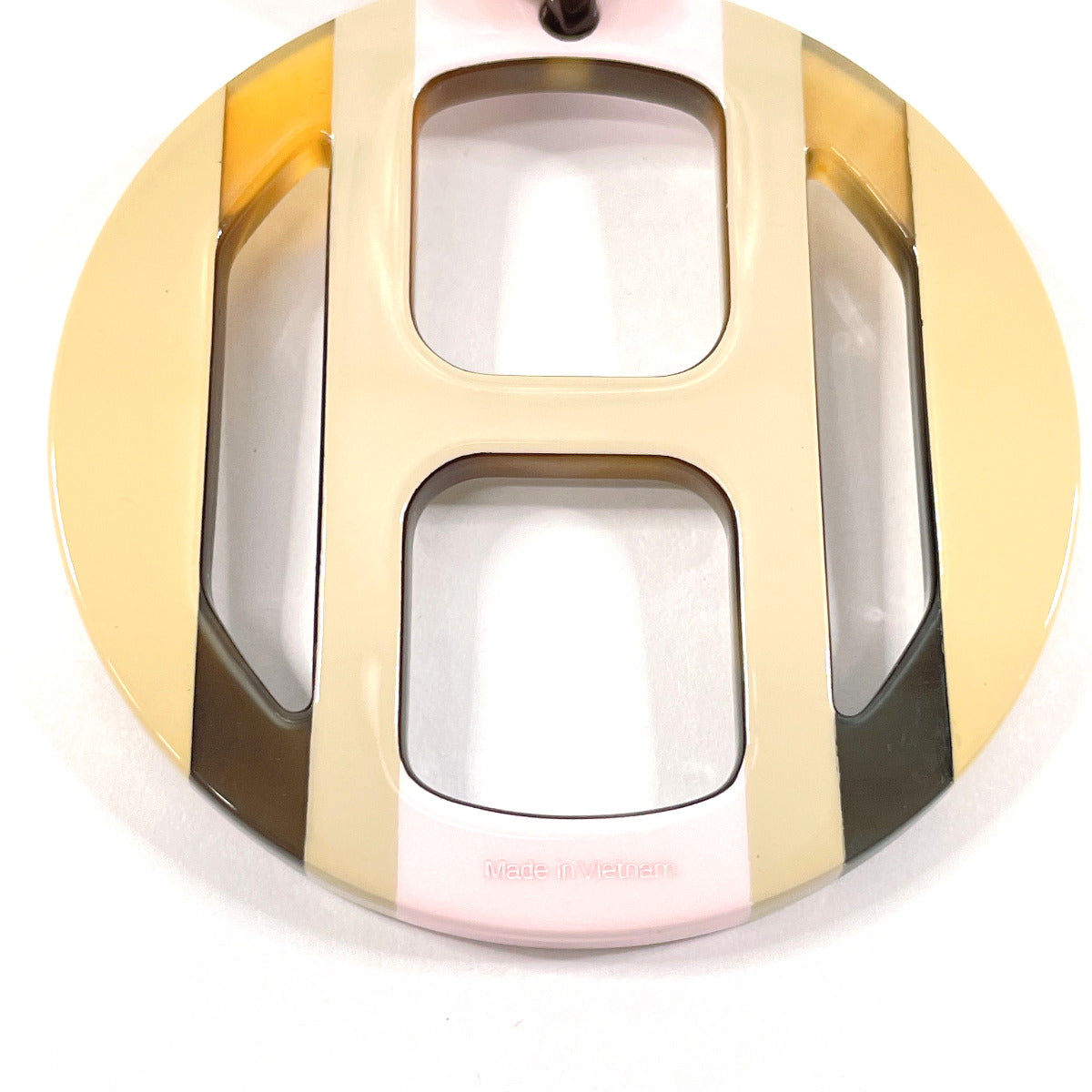 HERMES Necklace H057087FL22 Buffalo Horn, Lacquer beige H Equip
