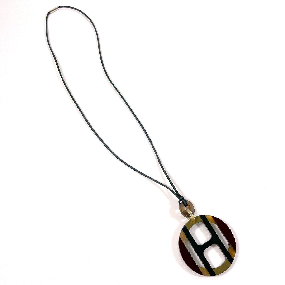 HERMES Necklace Buffalo horn green H Equip