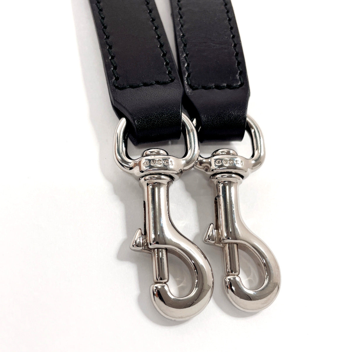 GUCCI Shoulder strap leather black