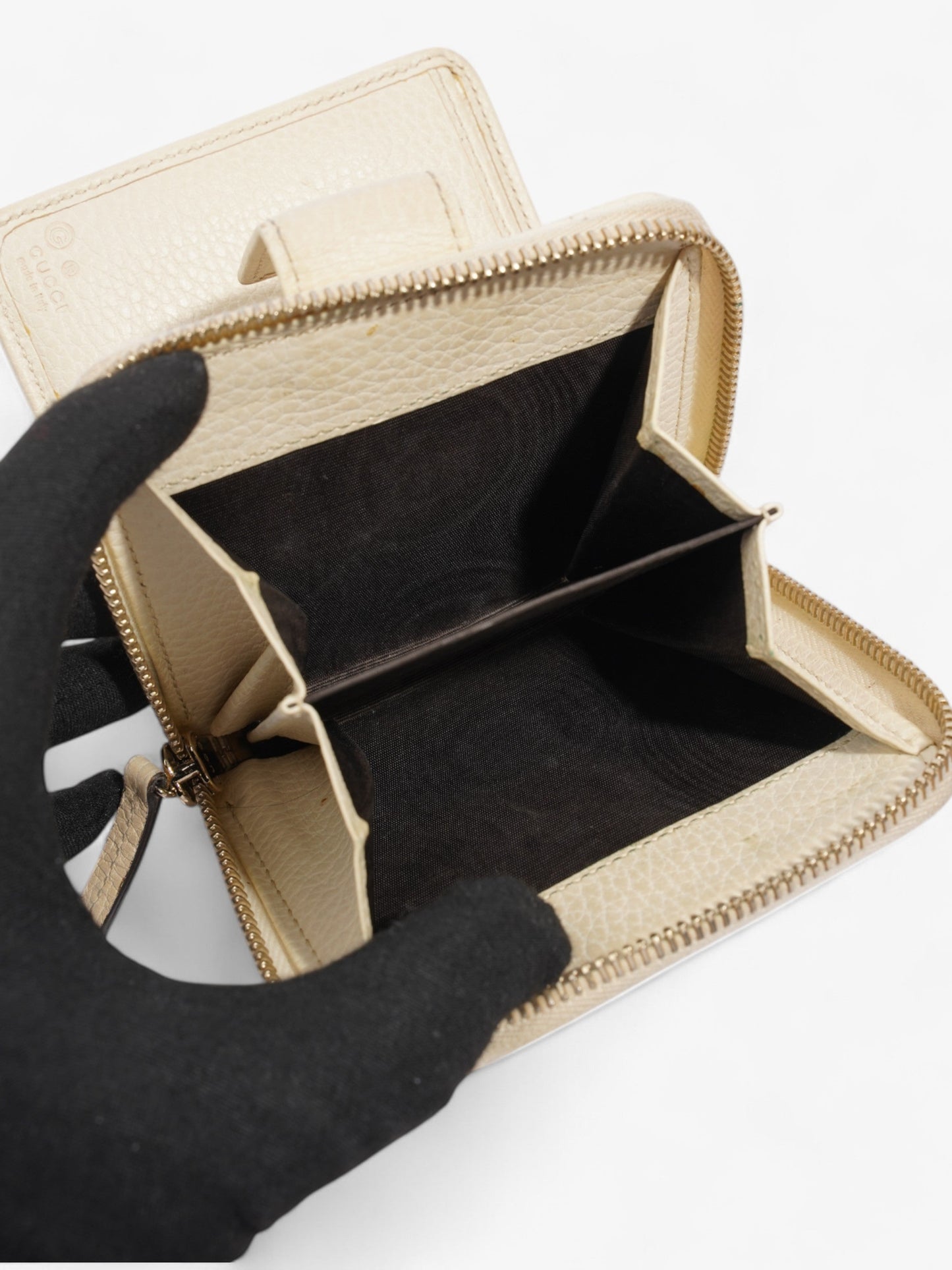 Gucci GG Bi-Fold Wallet Beige / White Canvas