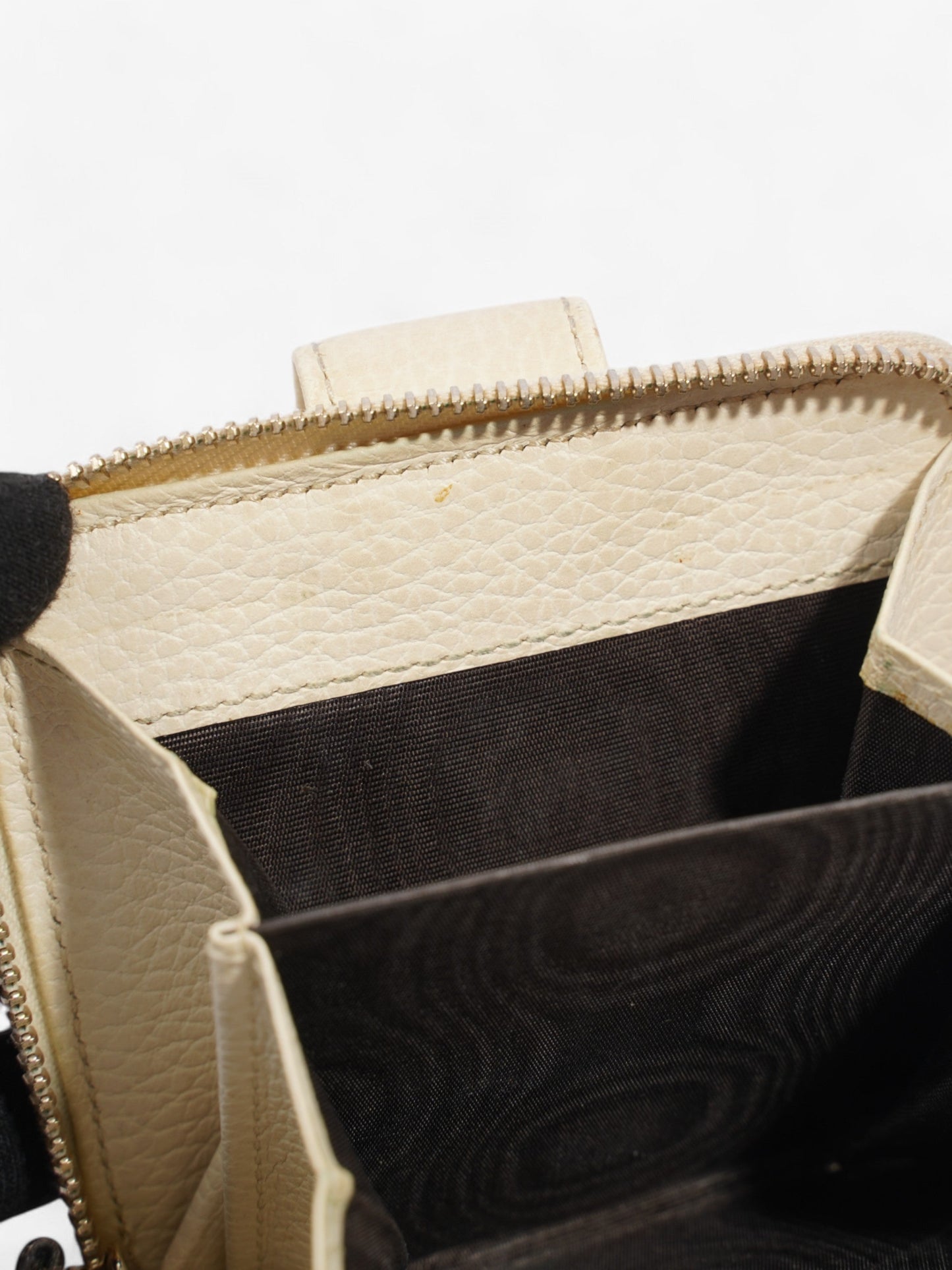 Gucci GG Bi-Fold Wallet Beige / White Canvas