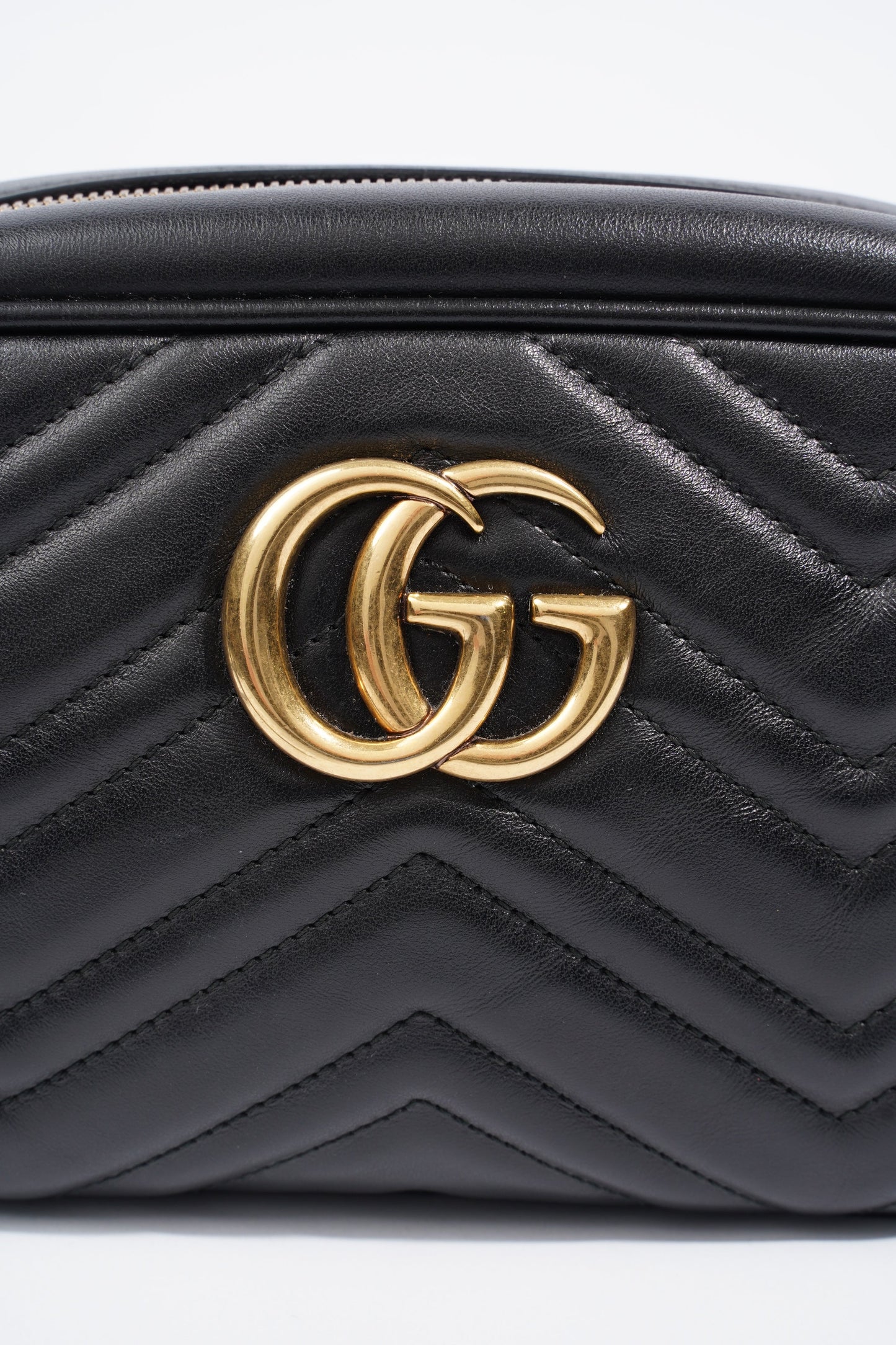 Gucci Marmont Zip Bag Black Leather Small