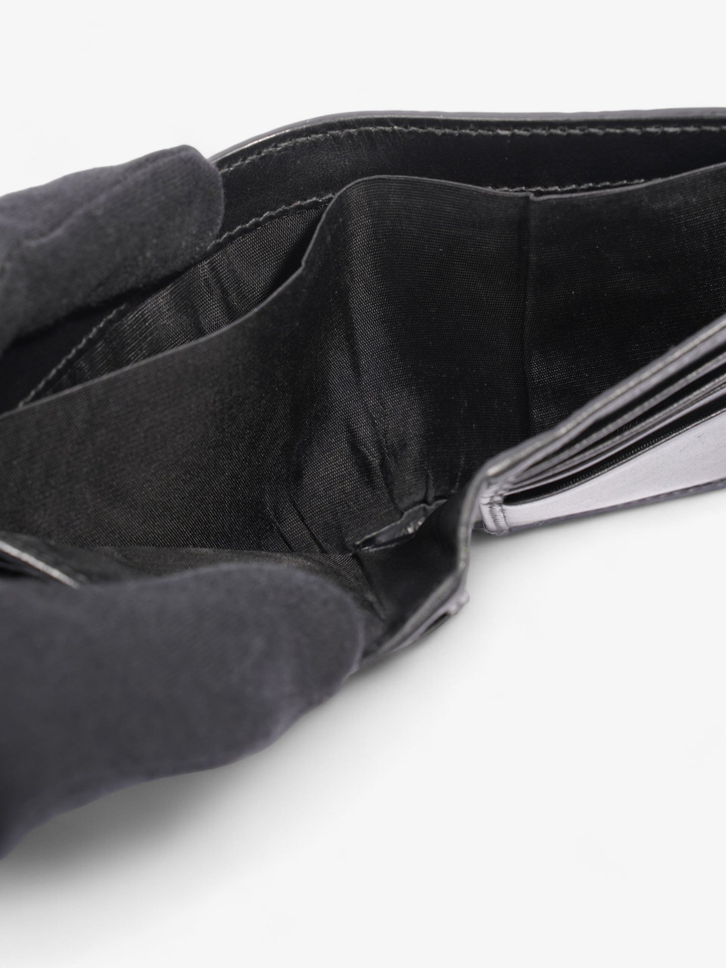 Gucci Signature Wallet Black Leather