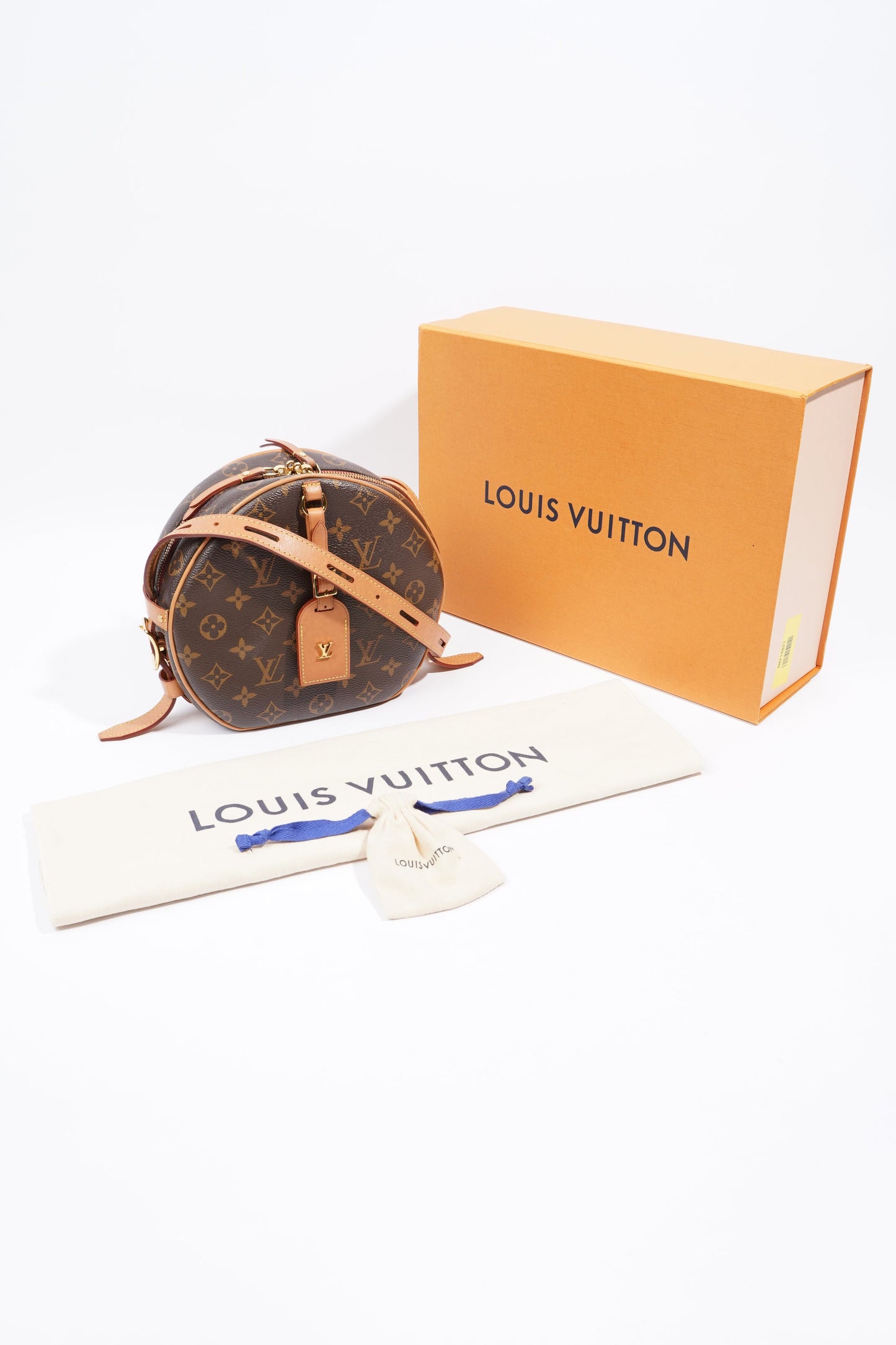 Louis Vuitton Boite Chapeau Souple MM Monogram Coated Canvas