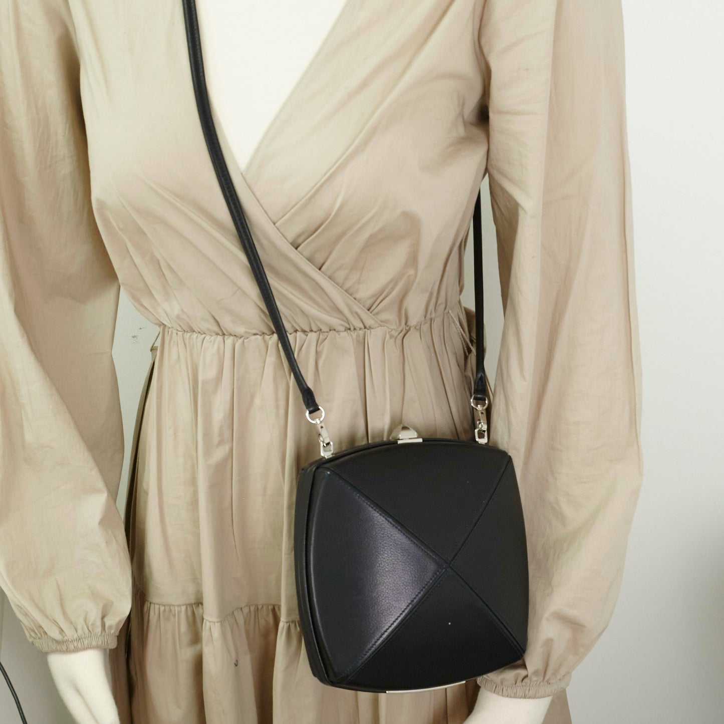 Hermes Clou Medor Clutch Bag Black Y Stamp