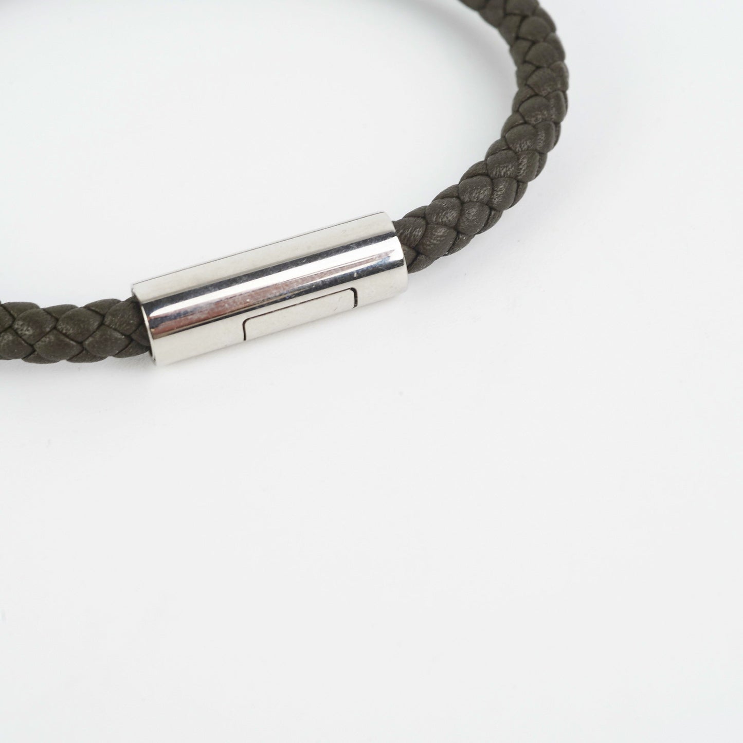 Hermes Goliath Grey Bracelet Size T5