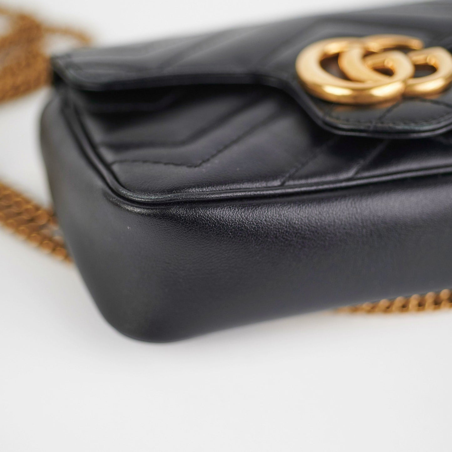 Gucci Black Super Mini Marmont