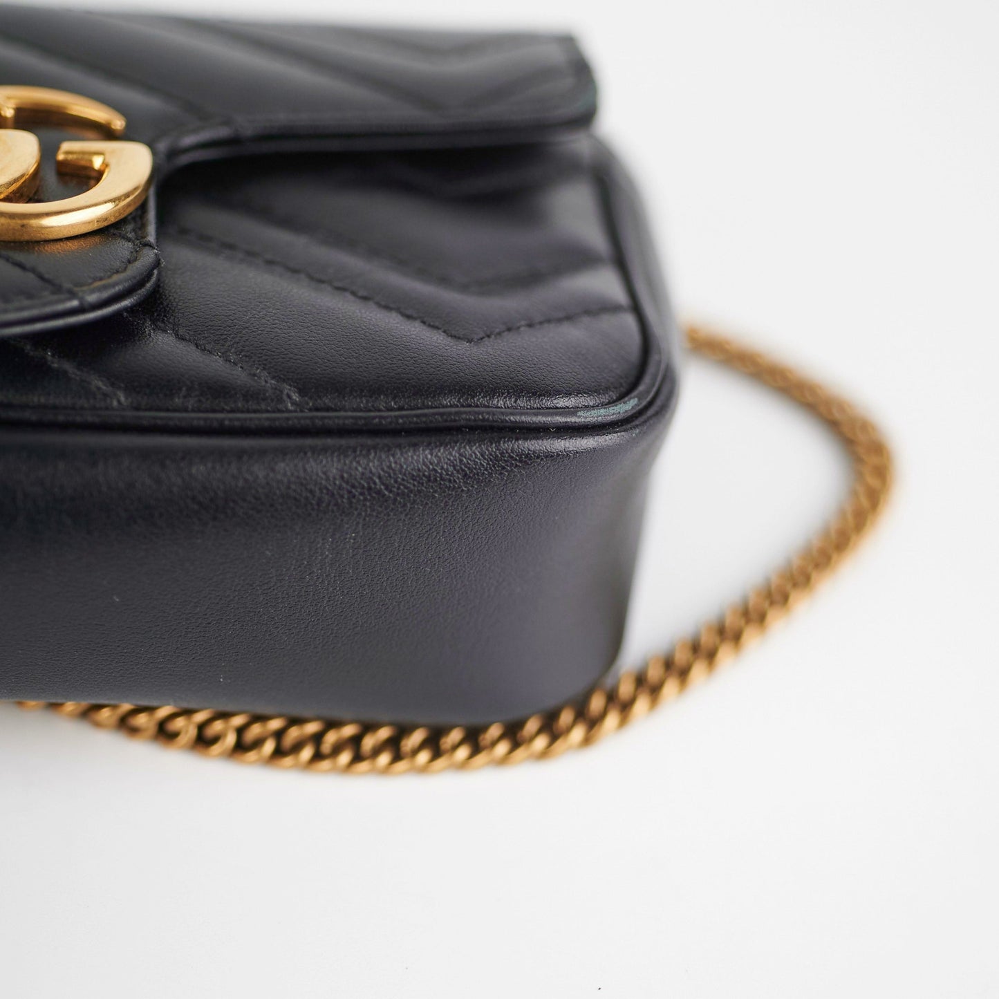 Gucci Black Super Mini Marmont