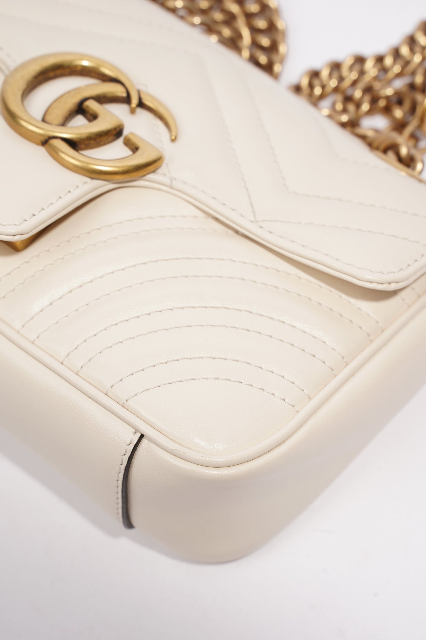 Gucci Marmont Flap White Matelasse Leather Mini
