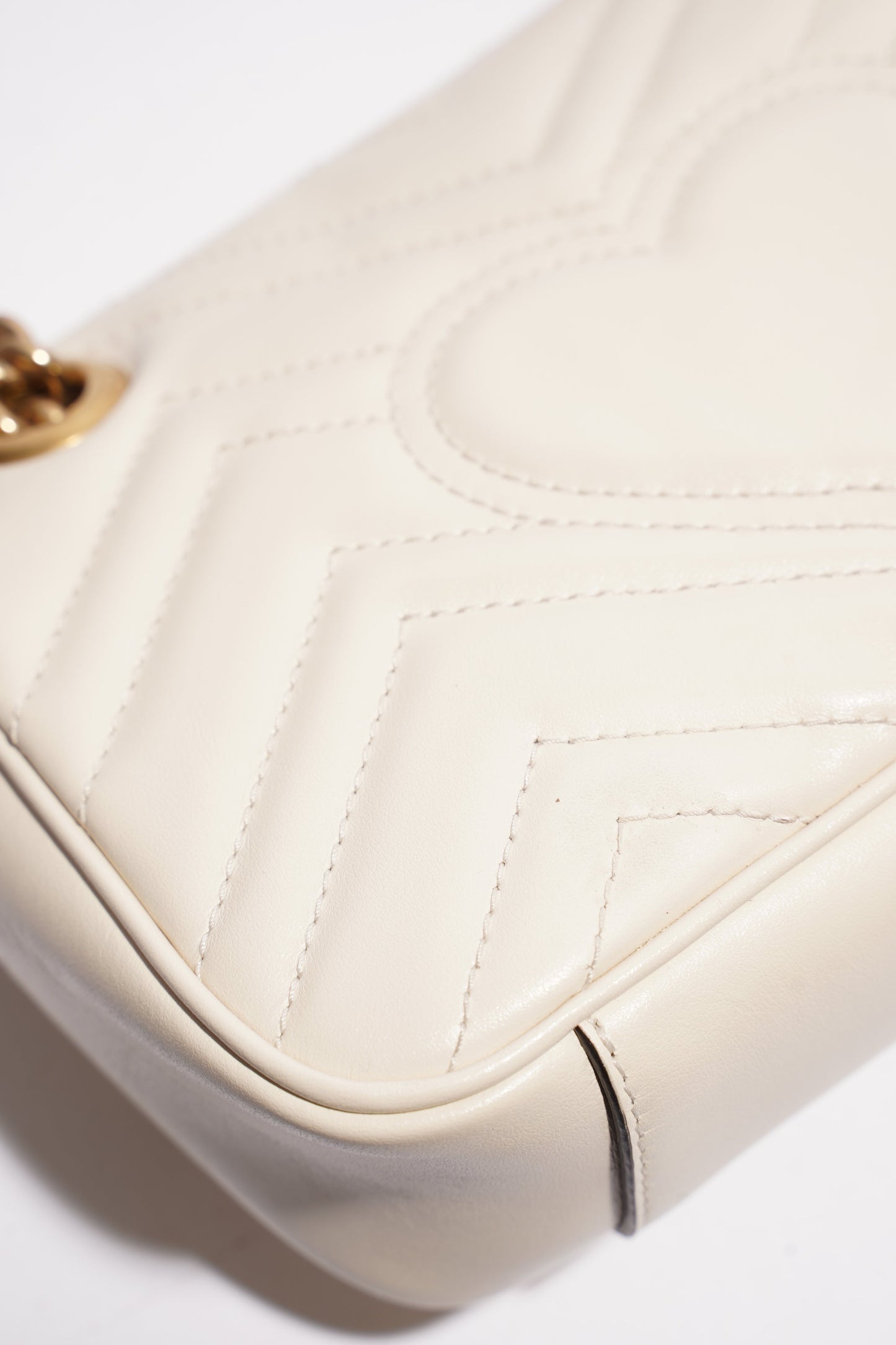 Gucci Marmont Flap White Matelasse Leather Mini