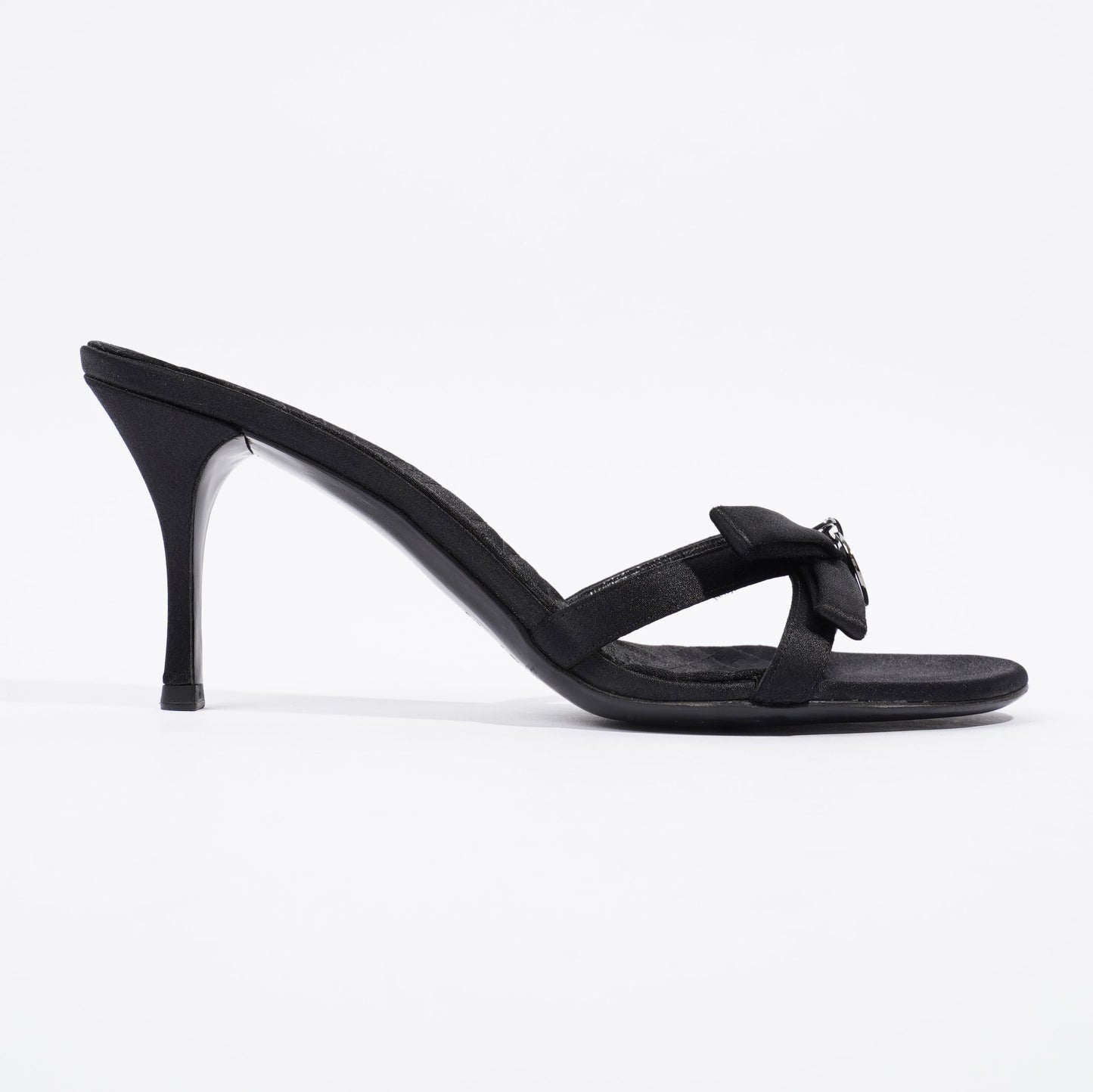 Gucci Velvet Strap Black Velvet EU 39 UK 6